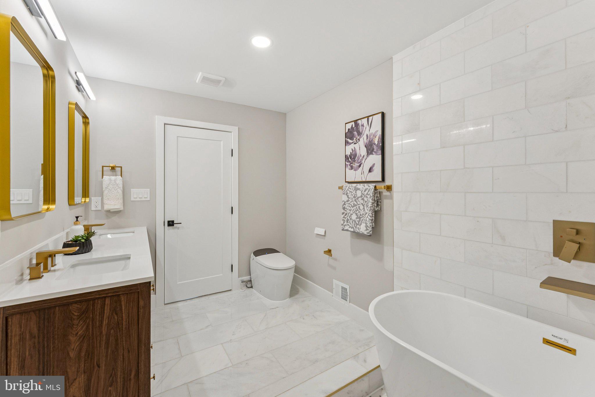 STRATFORD LANDING - Residential