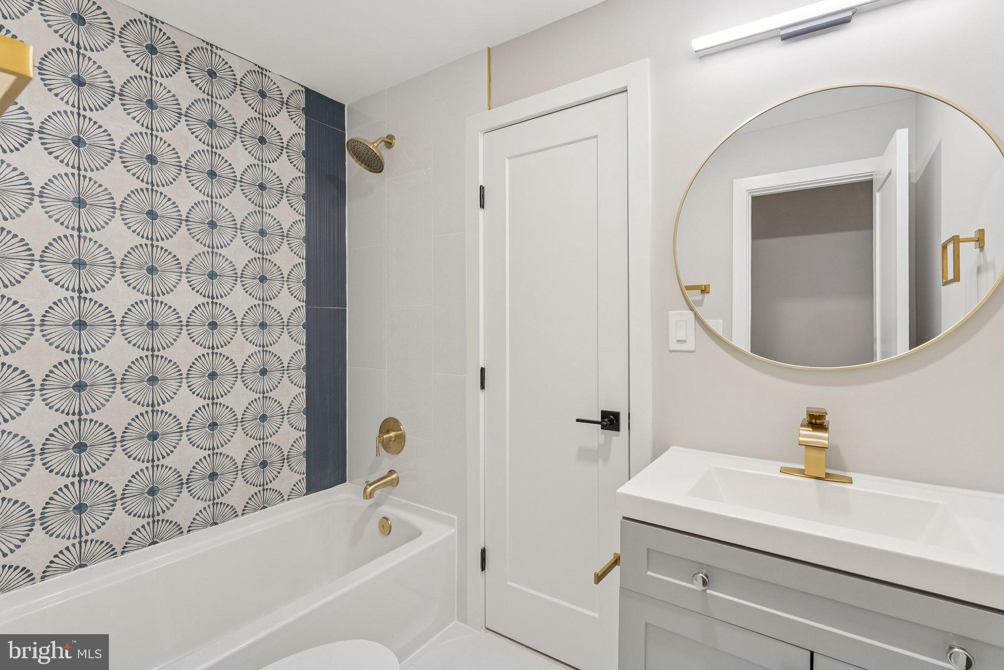 STRATFORD LANDING - Residential