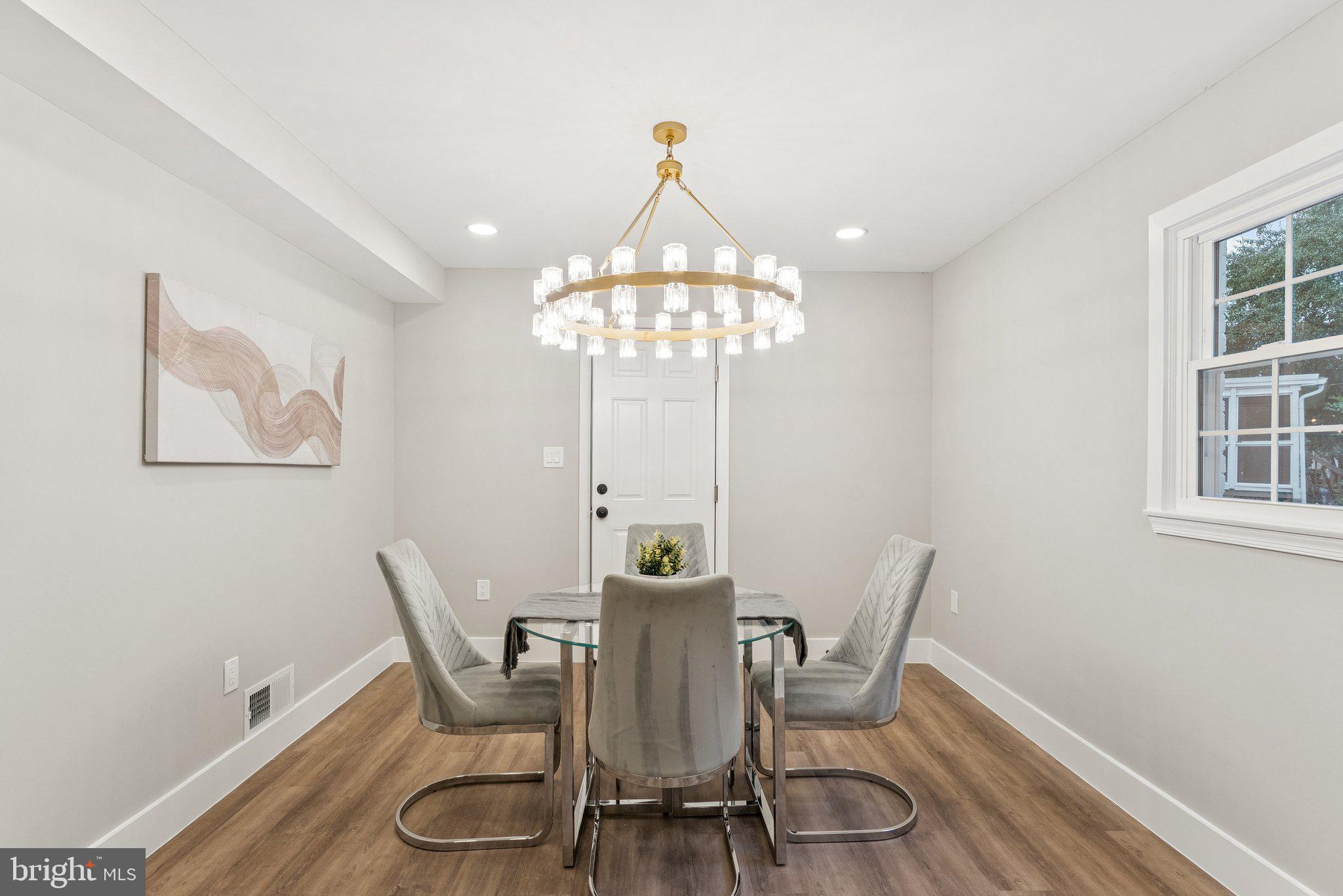 STRATFORD LANDING - Residential