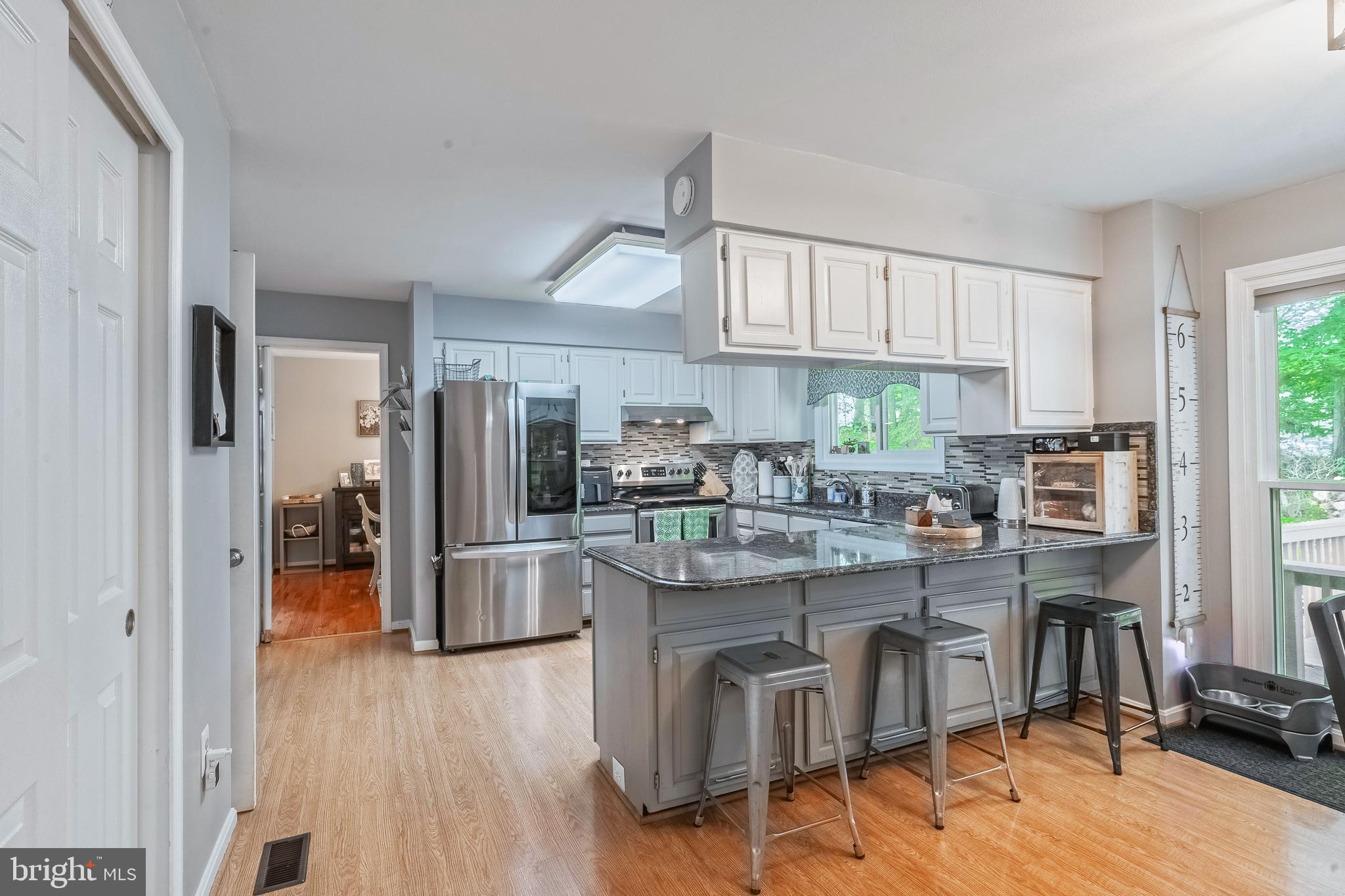 LAKE RIDGE - Residential Lease