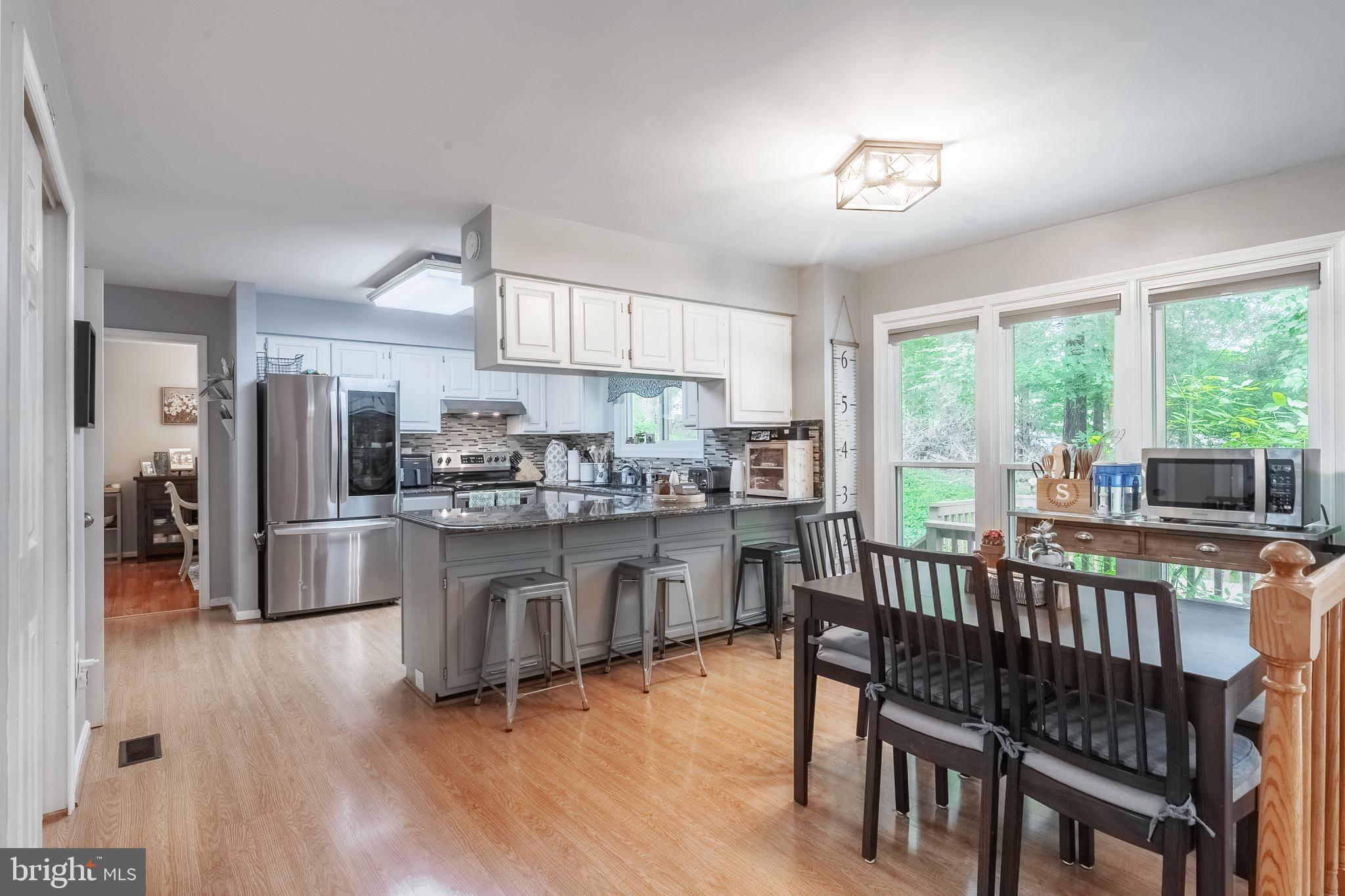 LAKE RIDGE - Residential Lease