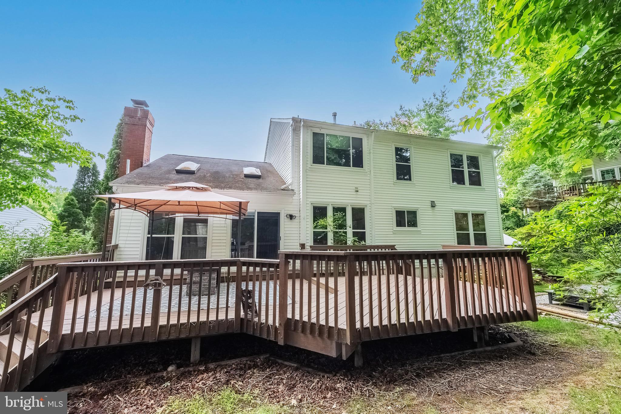 LAKE RIDGE - Residential Lease