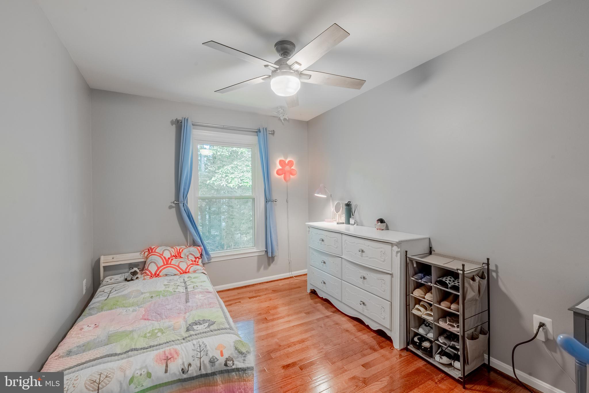 LAKE RIDGE - Residential Lease