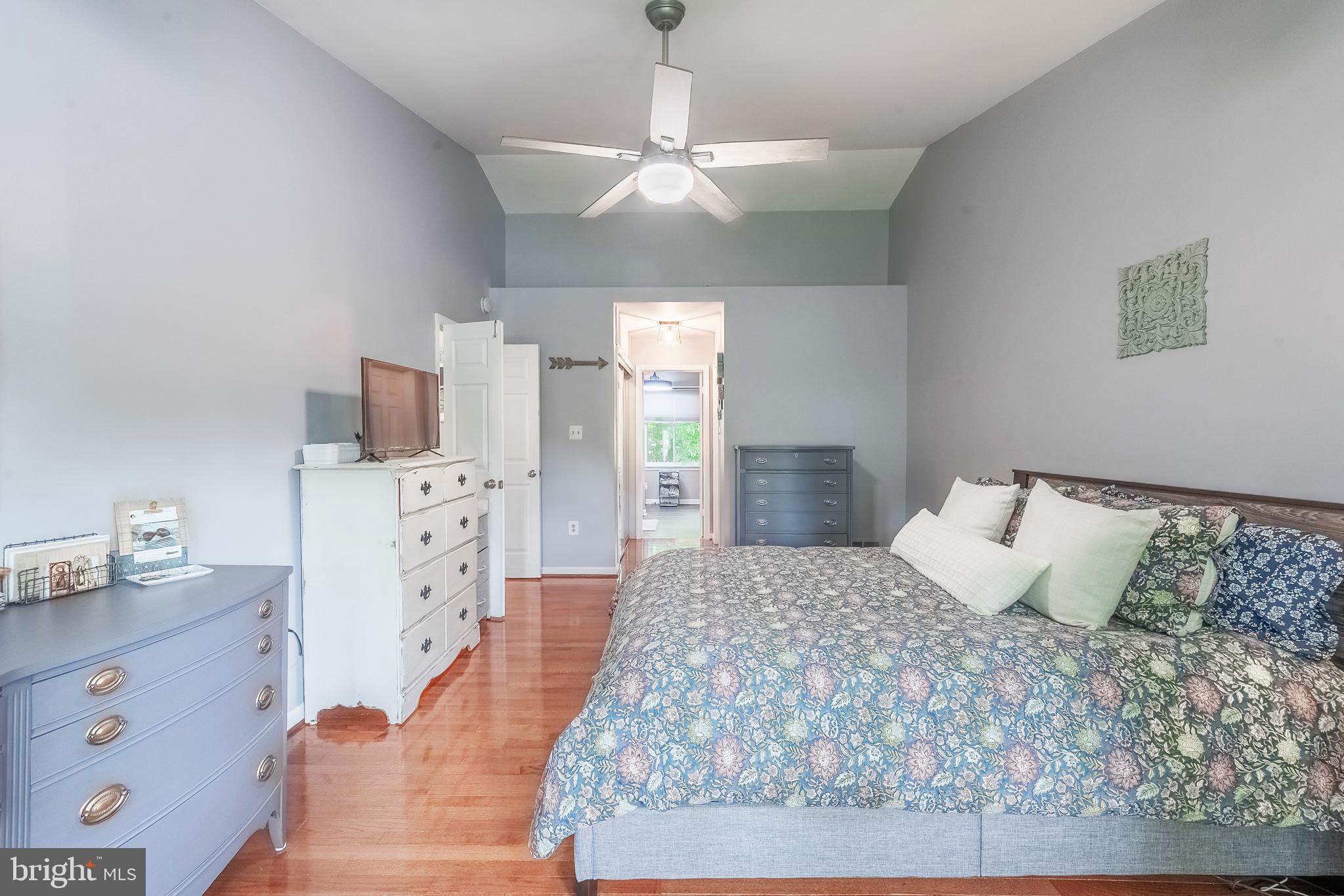 LAKE RIDGE - Residential Lease