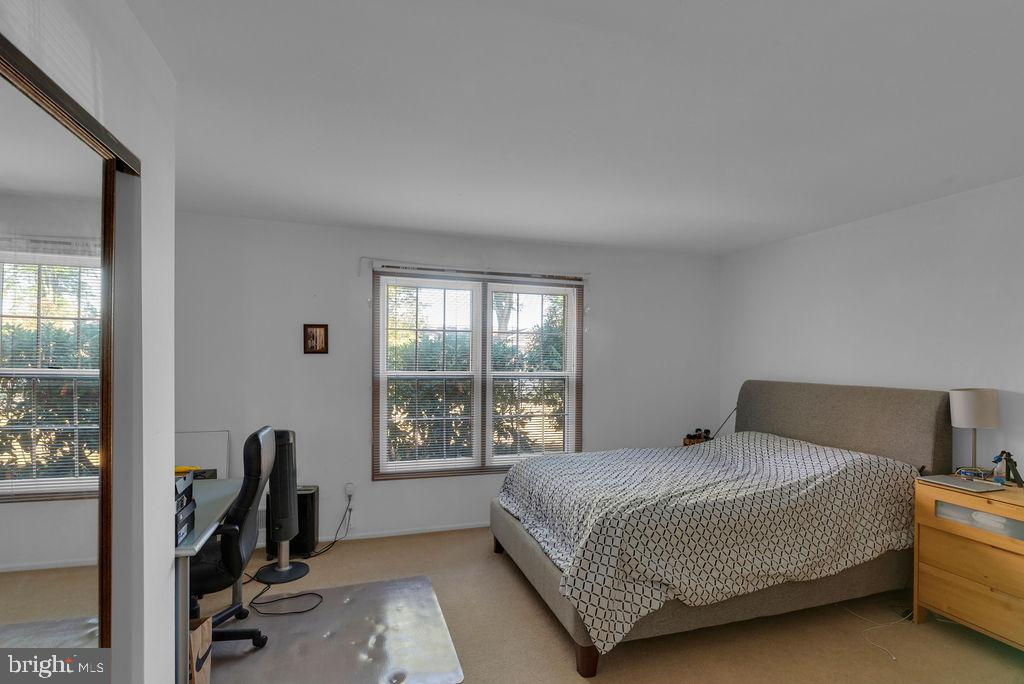 NEWTOWN CROSSING - Residential