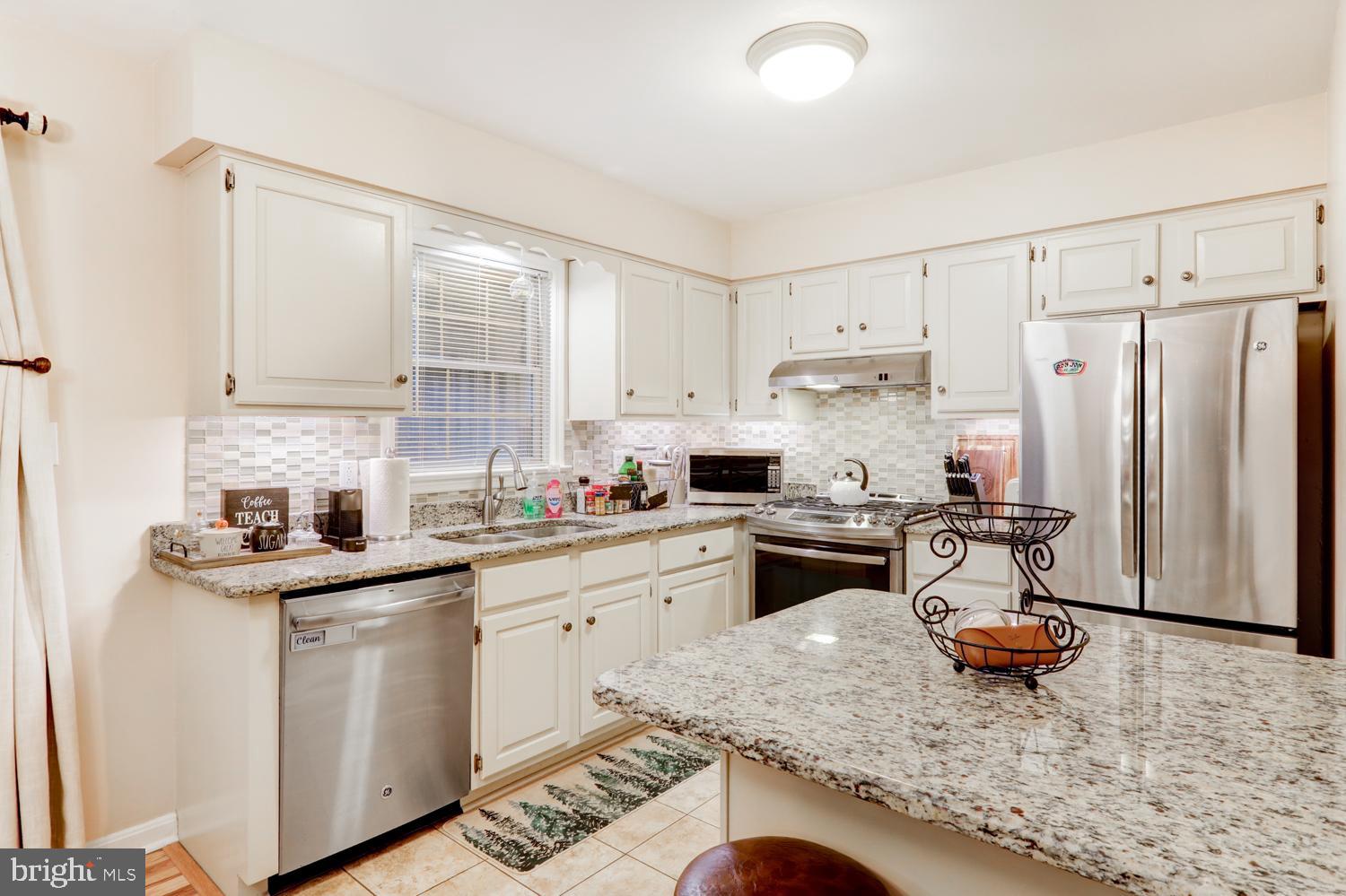 2647 NORTHFIELD DRIVE