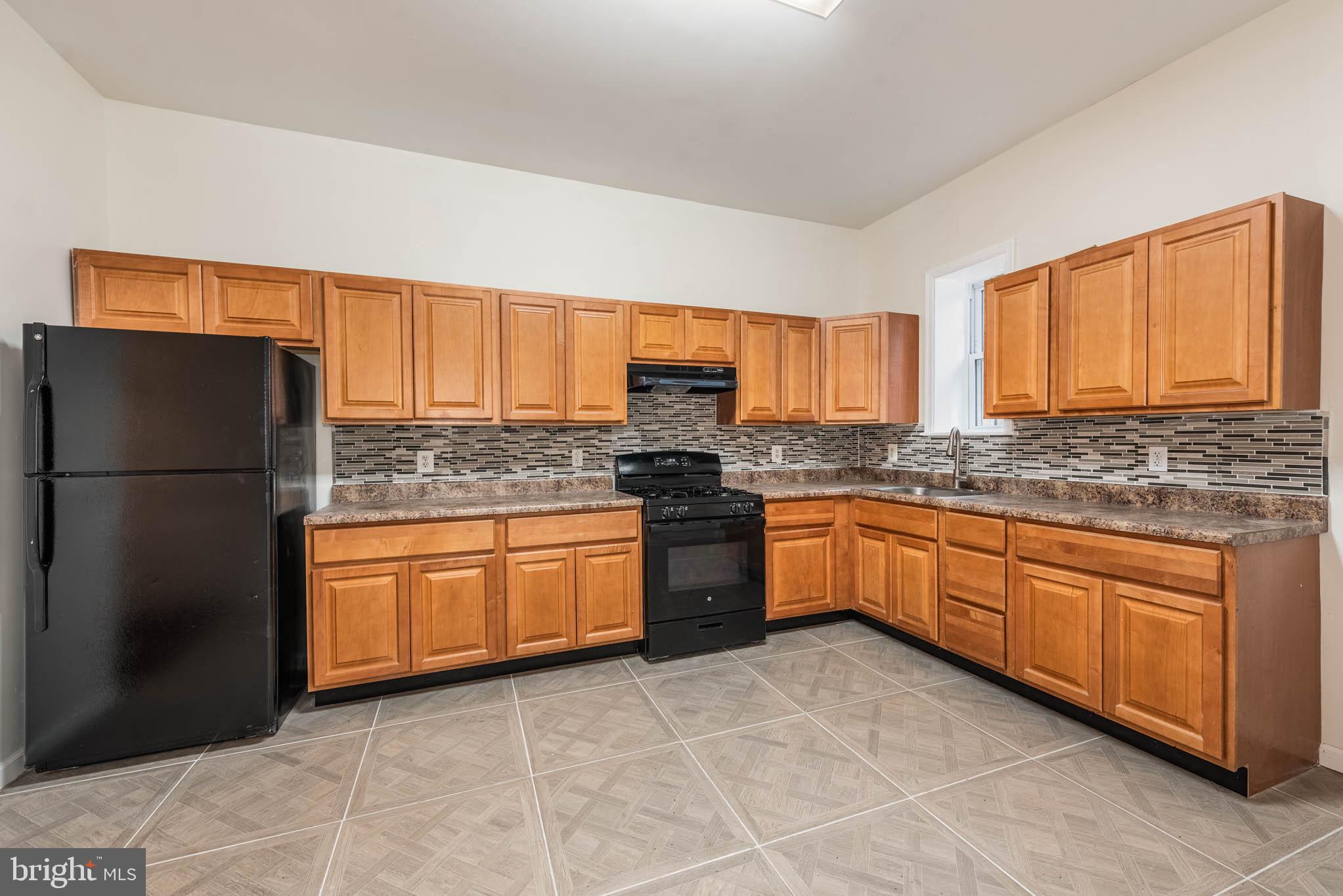 SANDTOWN-WINCHESTER - Residential