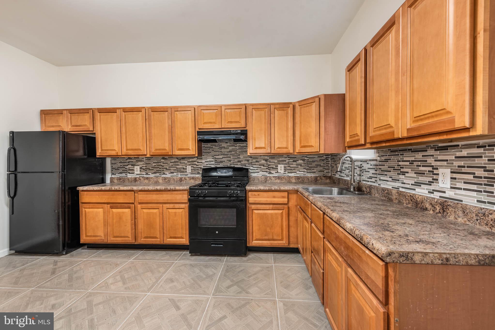 SANDTOWN-WINCHESTER - Residential