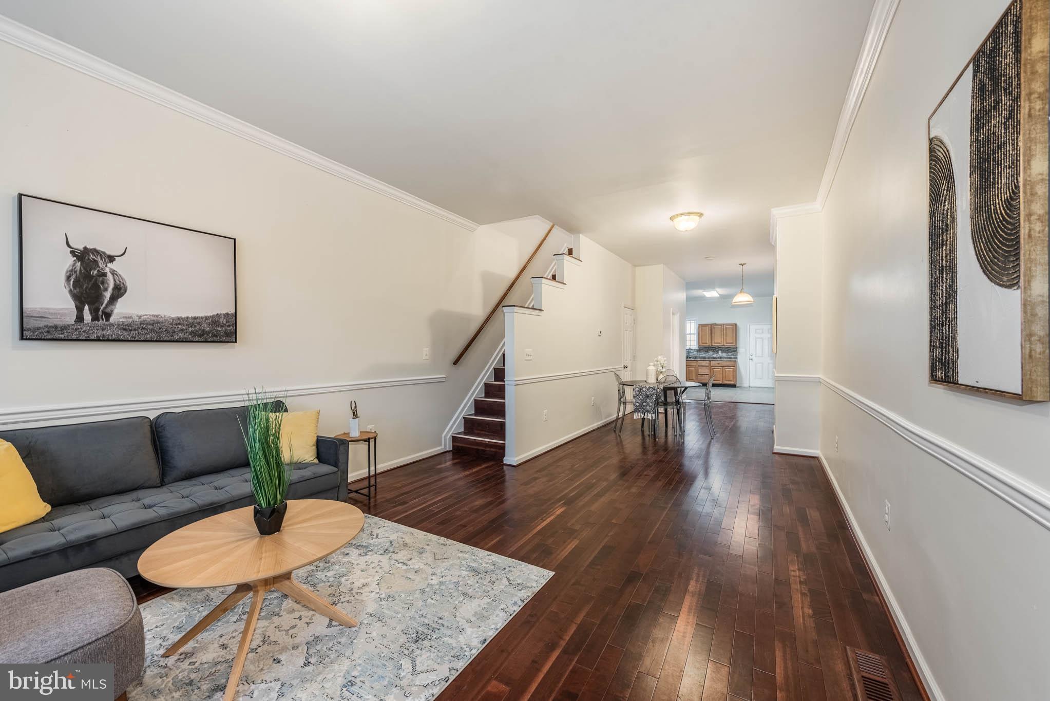 SANDTOWN-WINCHESTER - Residential