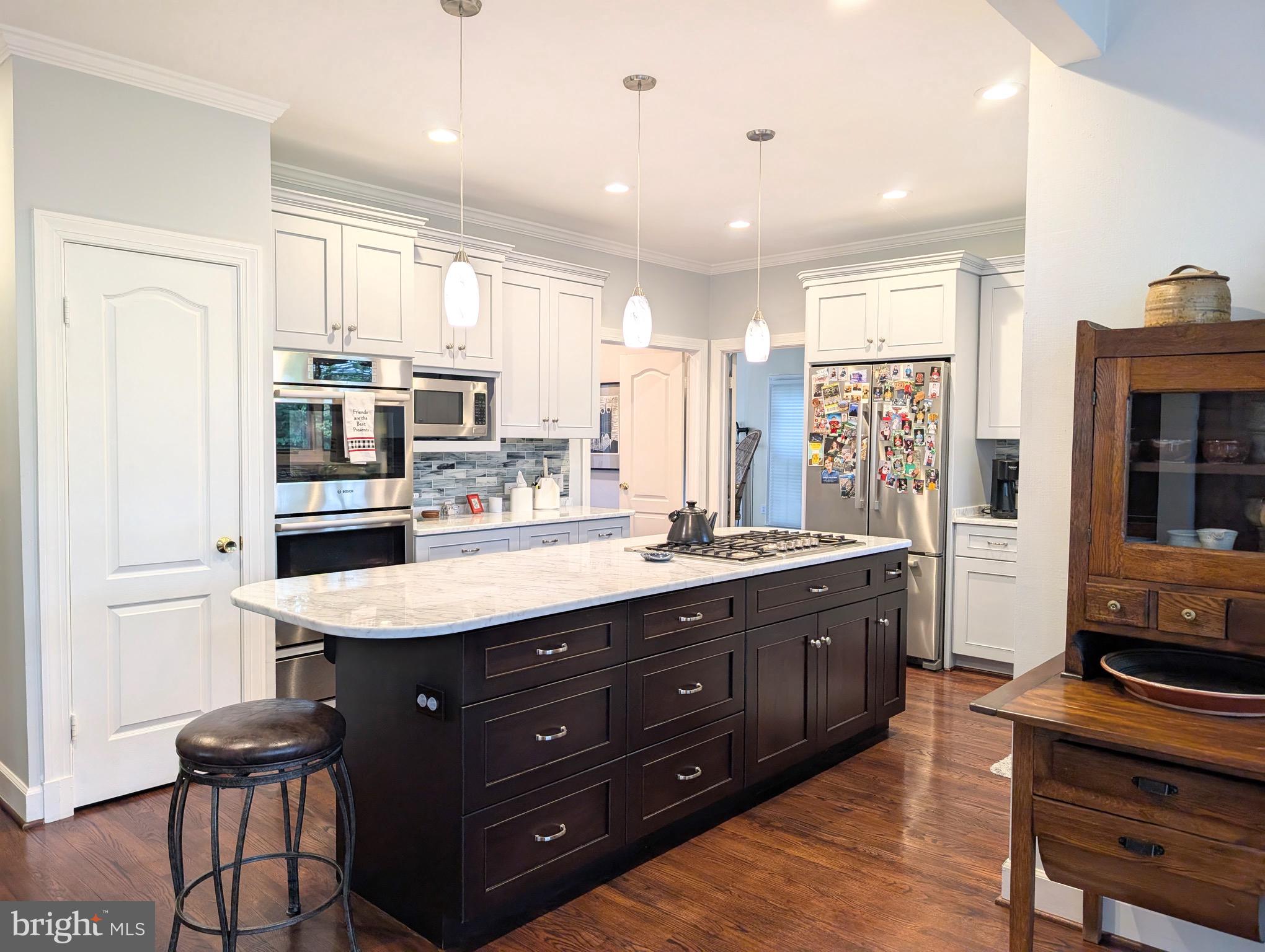 BIG PINES VILLAGE - Residential