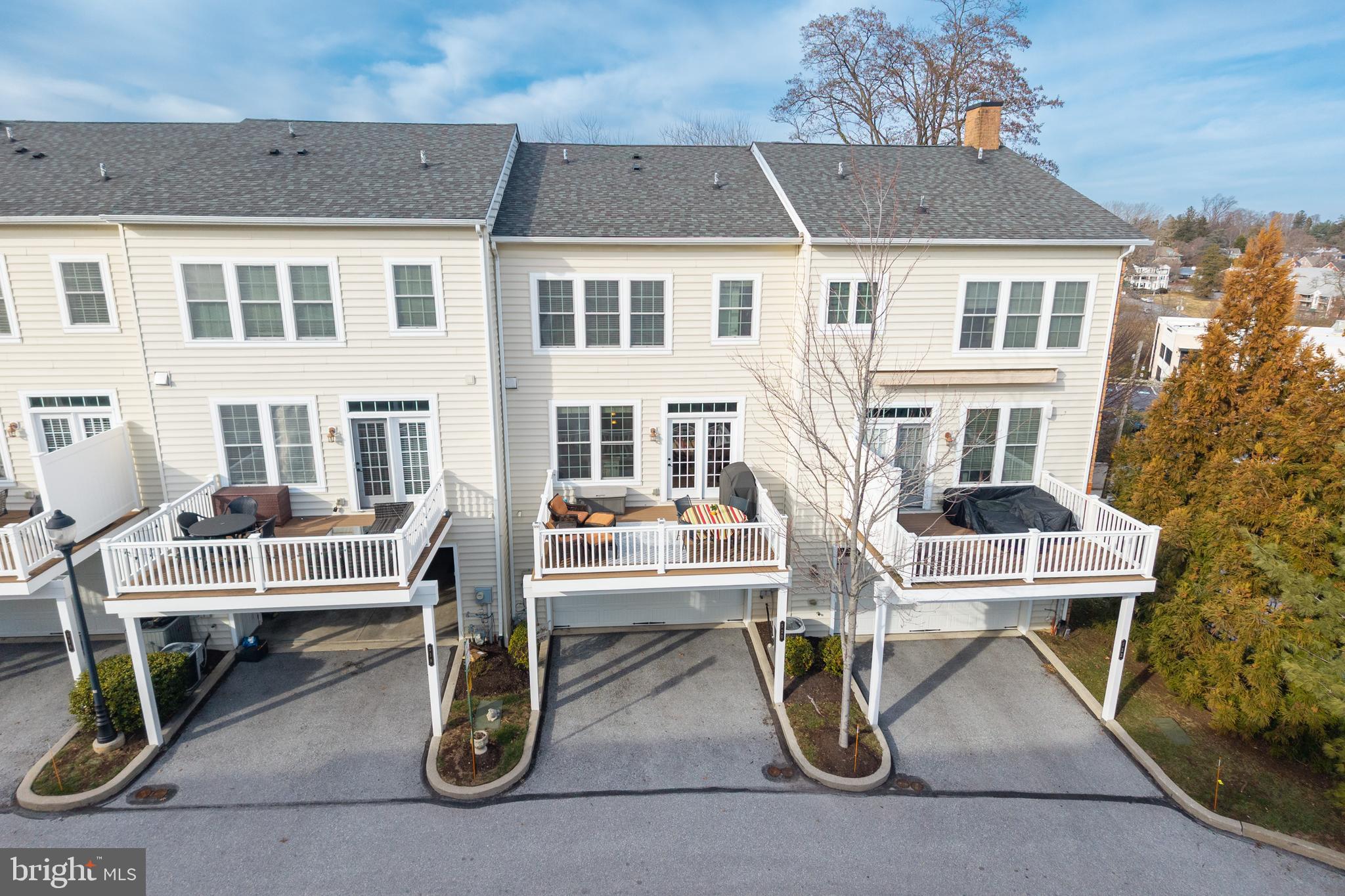 HIGHPNTE AT SHANAHAN - Residential