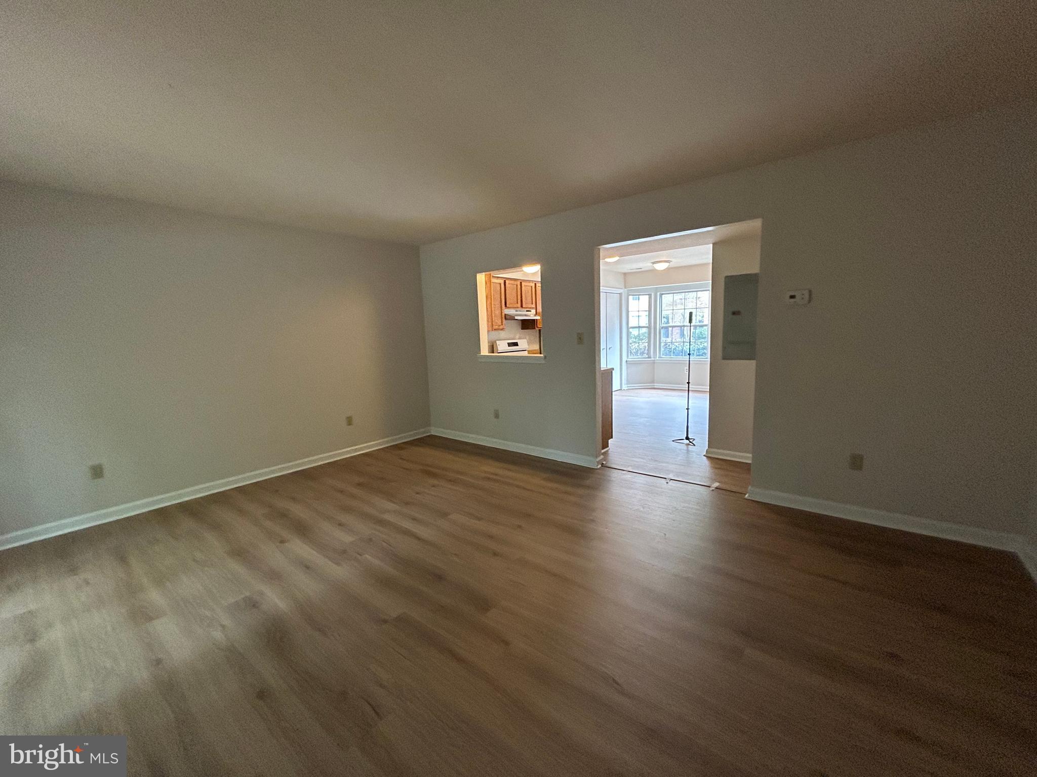 KINGS WOOD TOWNHOUSES - Residential Lease