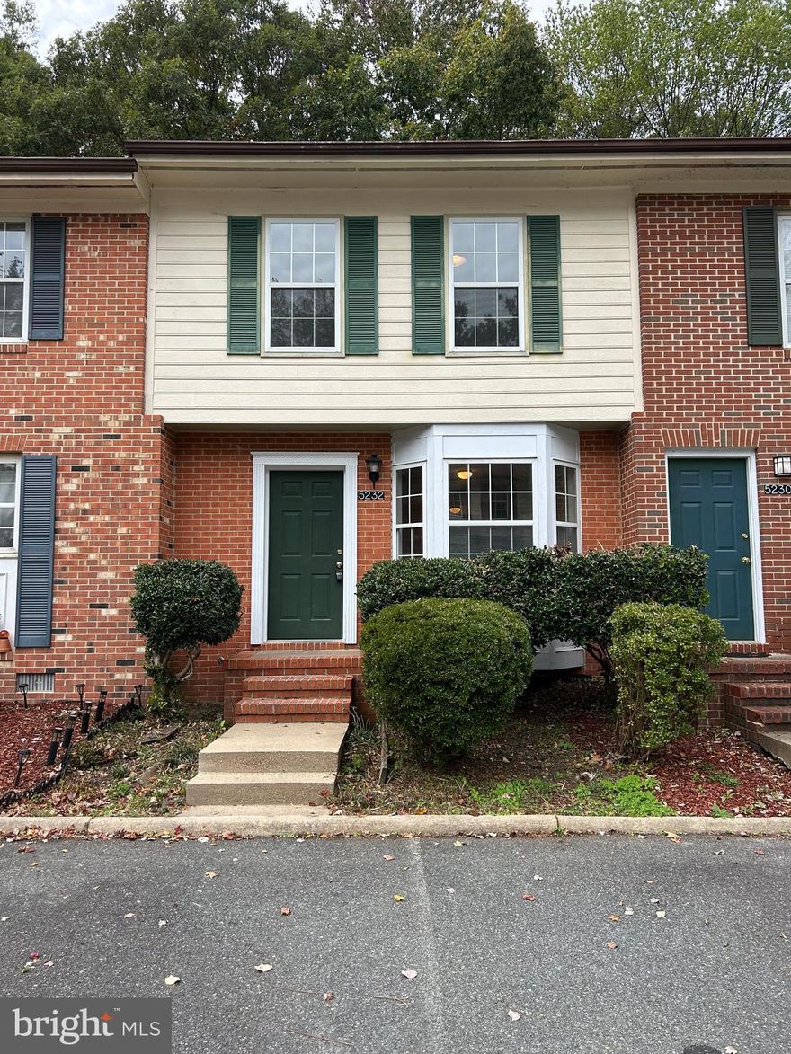 Two-story townhome located in Kingswood, conveniently near Dahlgren Naval Base. The main level offers an open layout with a spacious living area that provides access to a private patio. The eat-in kitchen features ample cabinet space, a pantry, and large windows that bring in plenty of natural light. A half bath is also located on the main level for added convenience. Upstairs, you'll find two well-sized bedrooms and a full bathroom. The home is ideally situated near shopping, dining, and the Nice Bridge for easy access to Maryland.

**Washer/dryer, convey AS-IS.

------------------------------------------------------------------------------------------------------------------------------------
CREDIT: All Credit Considered
PETS: Yes, case-by-case
PET FEE: $450 non-refundable fee
VOUCHERS: Housing Choice Vouchers accepted
UTILITIES: Tenant Pays All
APPLICATION FEE: $65 per applicant
SECURITY DEPOSIT:  Minimum One month's rent (Please note that in certain cases, a double deposit may be required)
RESIDENT BENEFIT PACKAGE: $25/month
LEASING FEE:  $125 One time due with Move-in Funds.