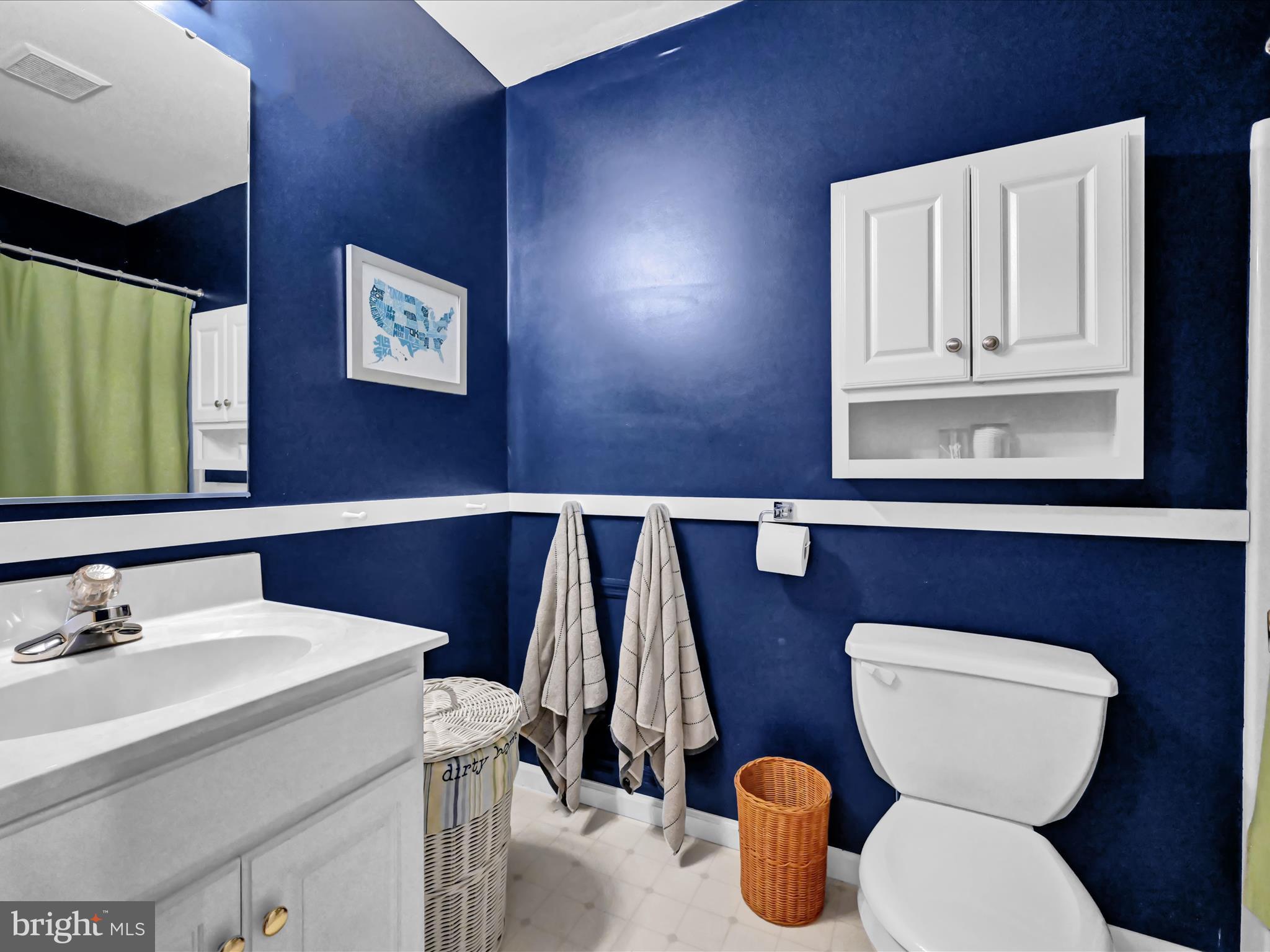 OAK MEADOWS - Residential