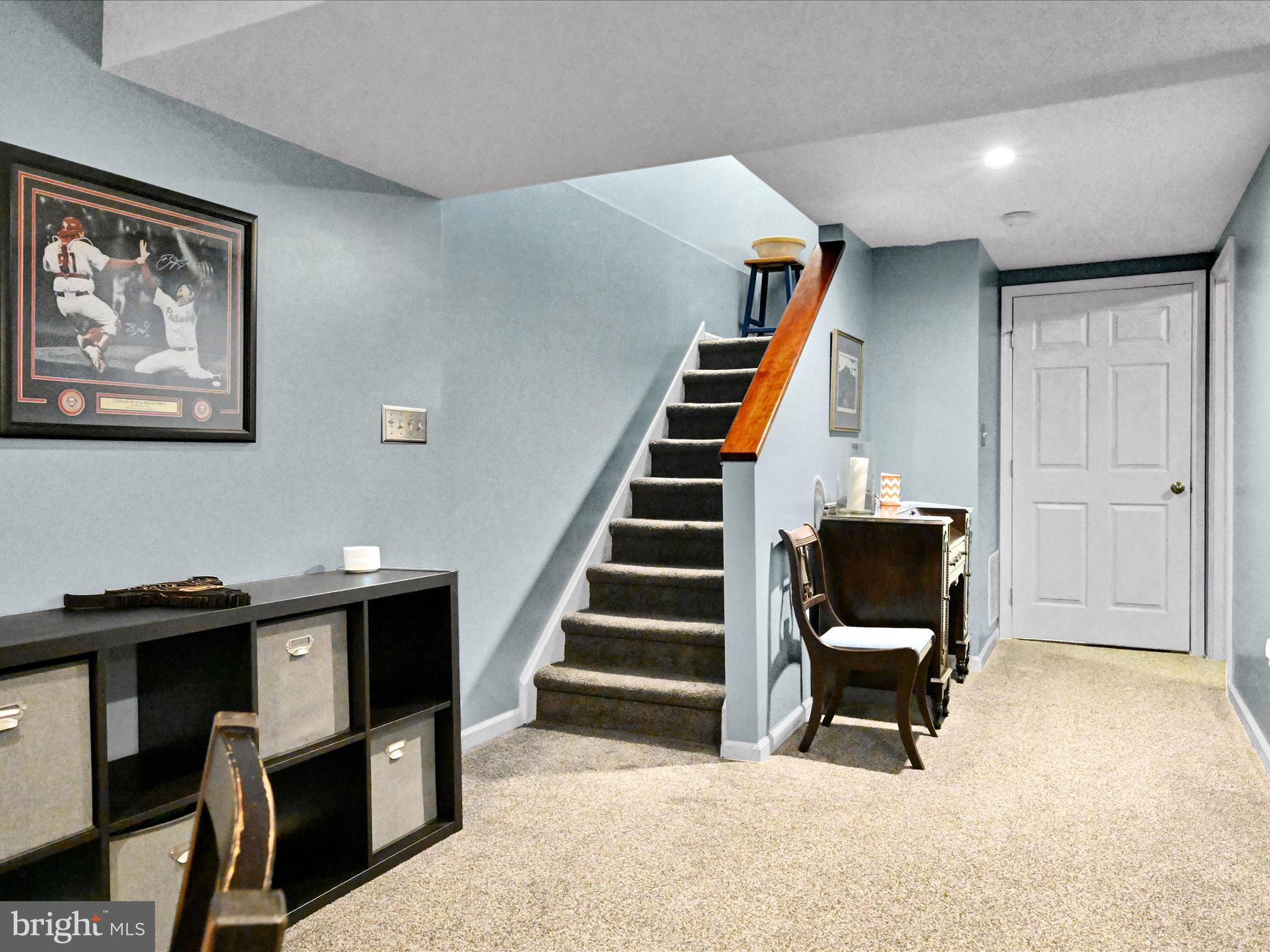 OAK MEADOWS - Residential