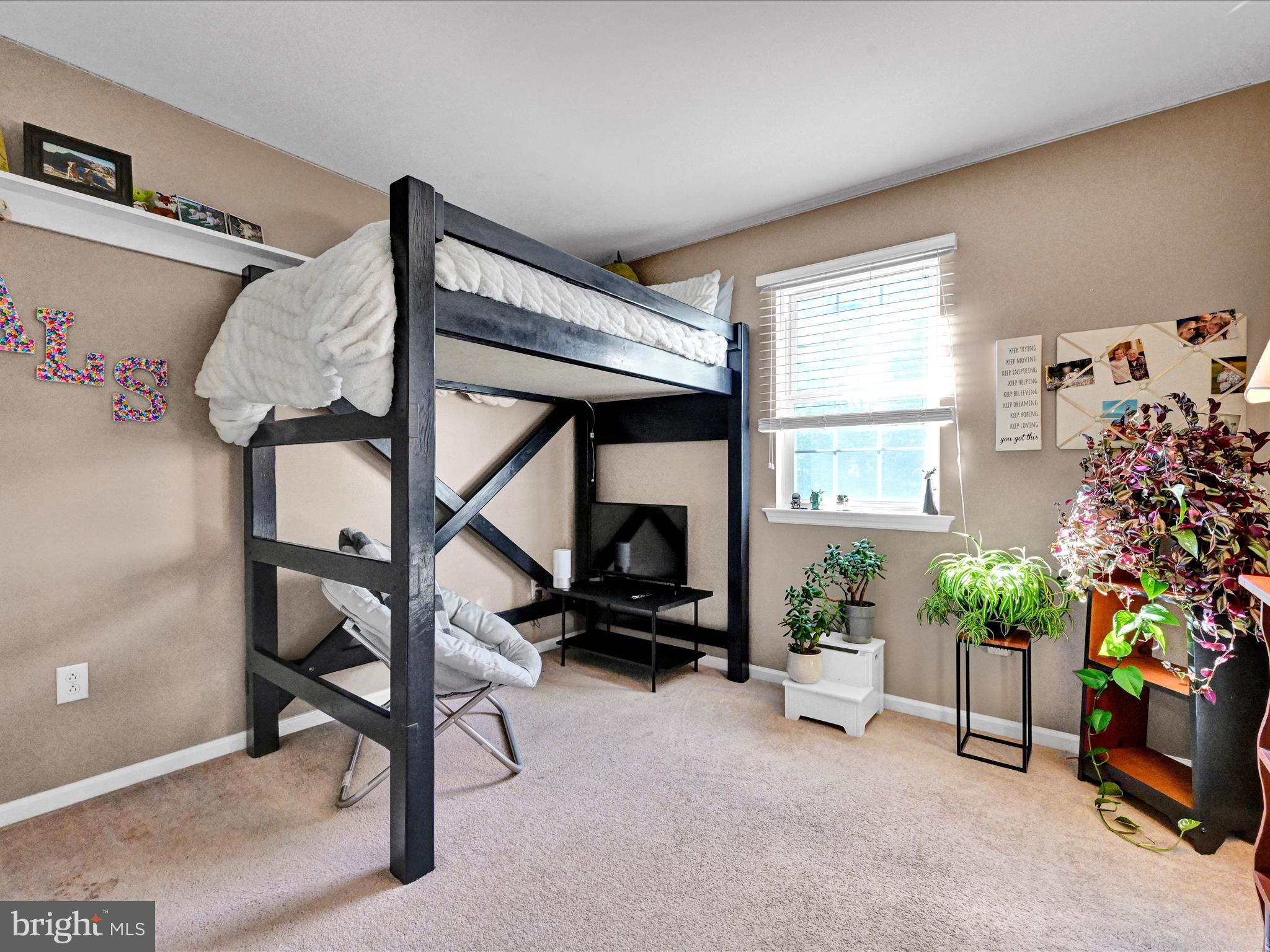 OAK MEADOWS - Residential