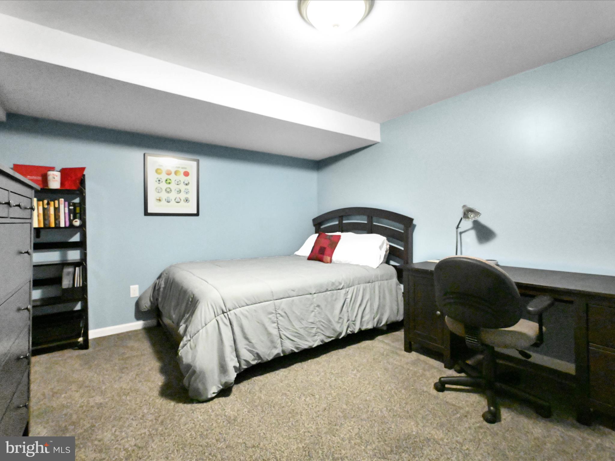 OAK MEADOWS - Residential