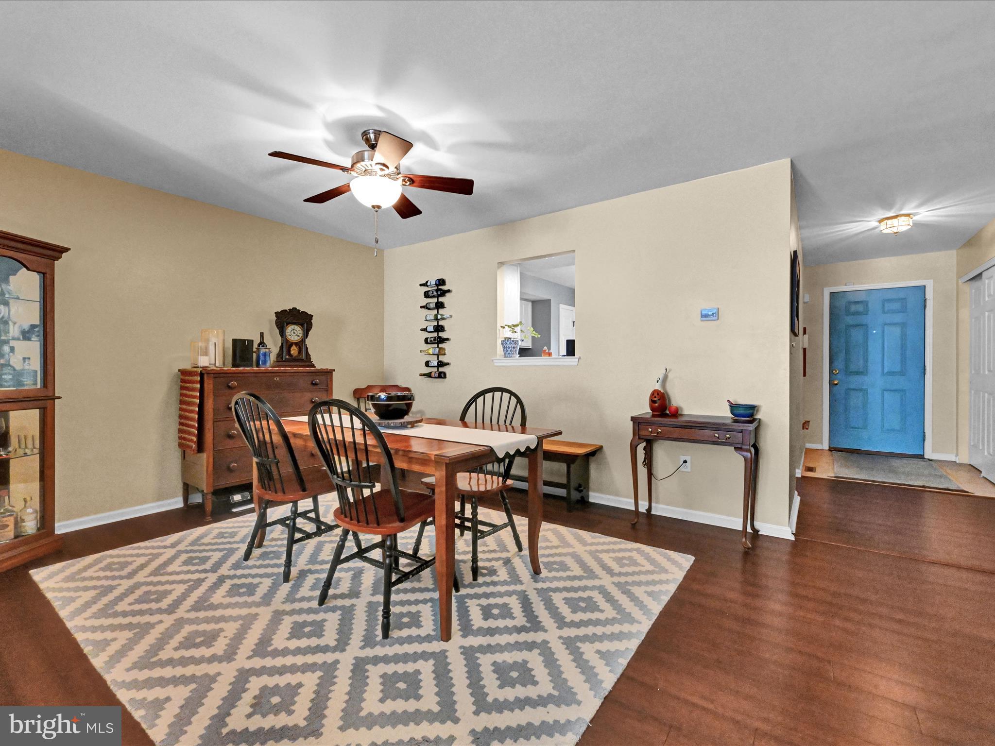 OAK MEADOWS - Residential