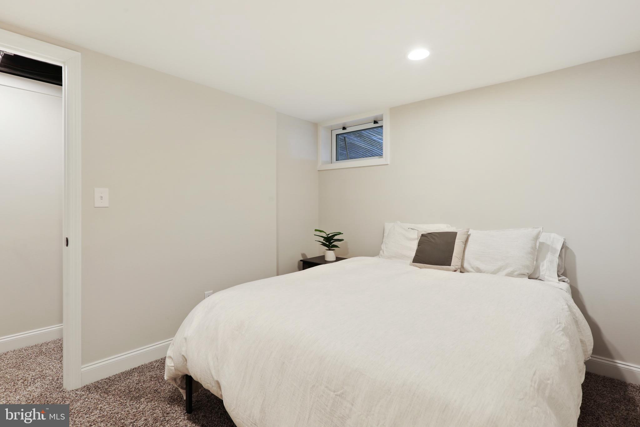 RODGERS FORGE - Residential