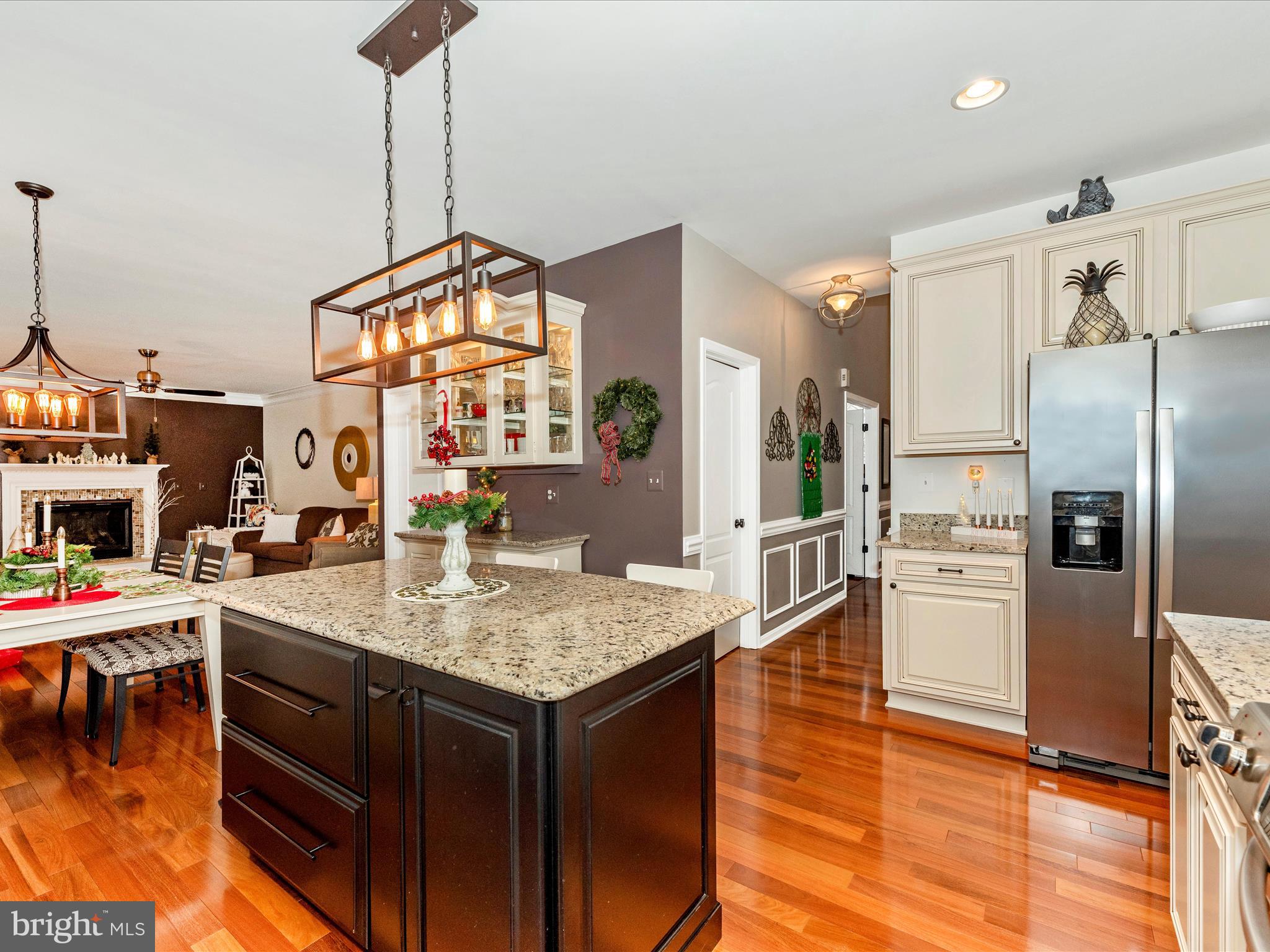 SUMMIT RIDGE - Residential