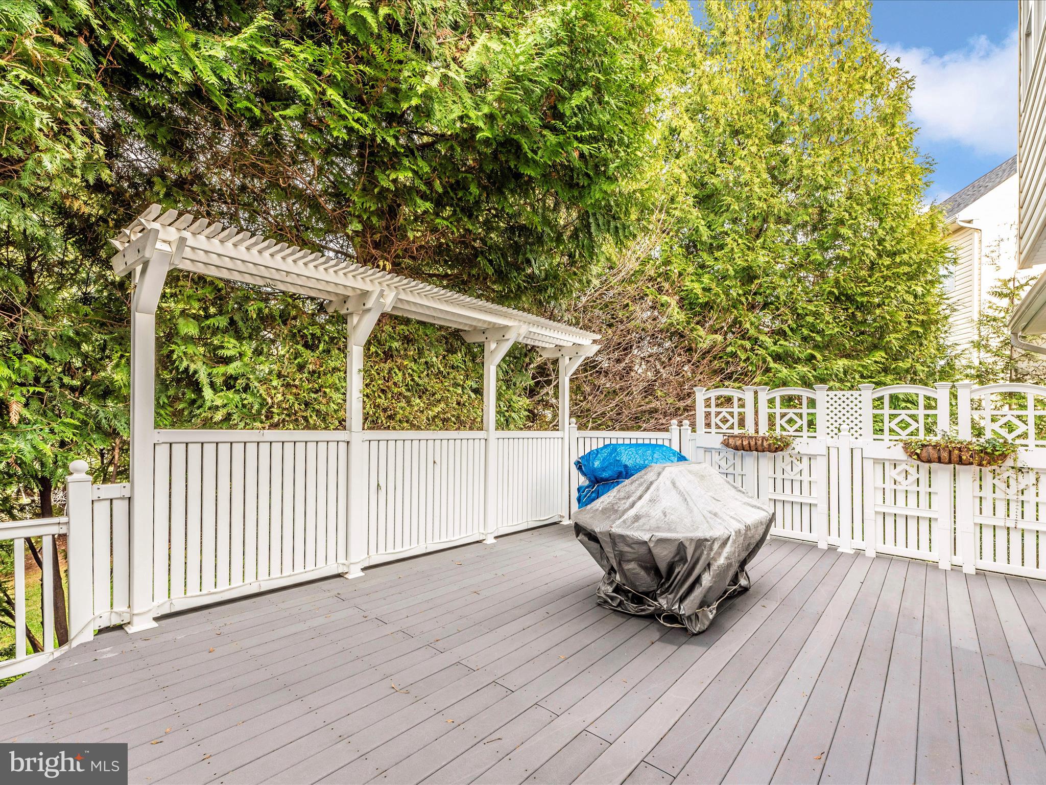 SUMMIT RIDGE - Residential