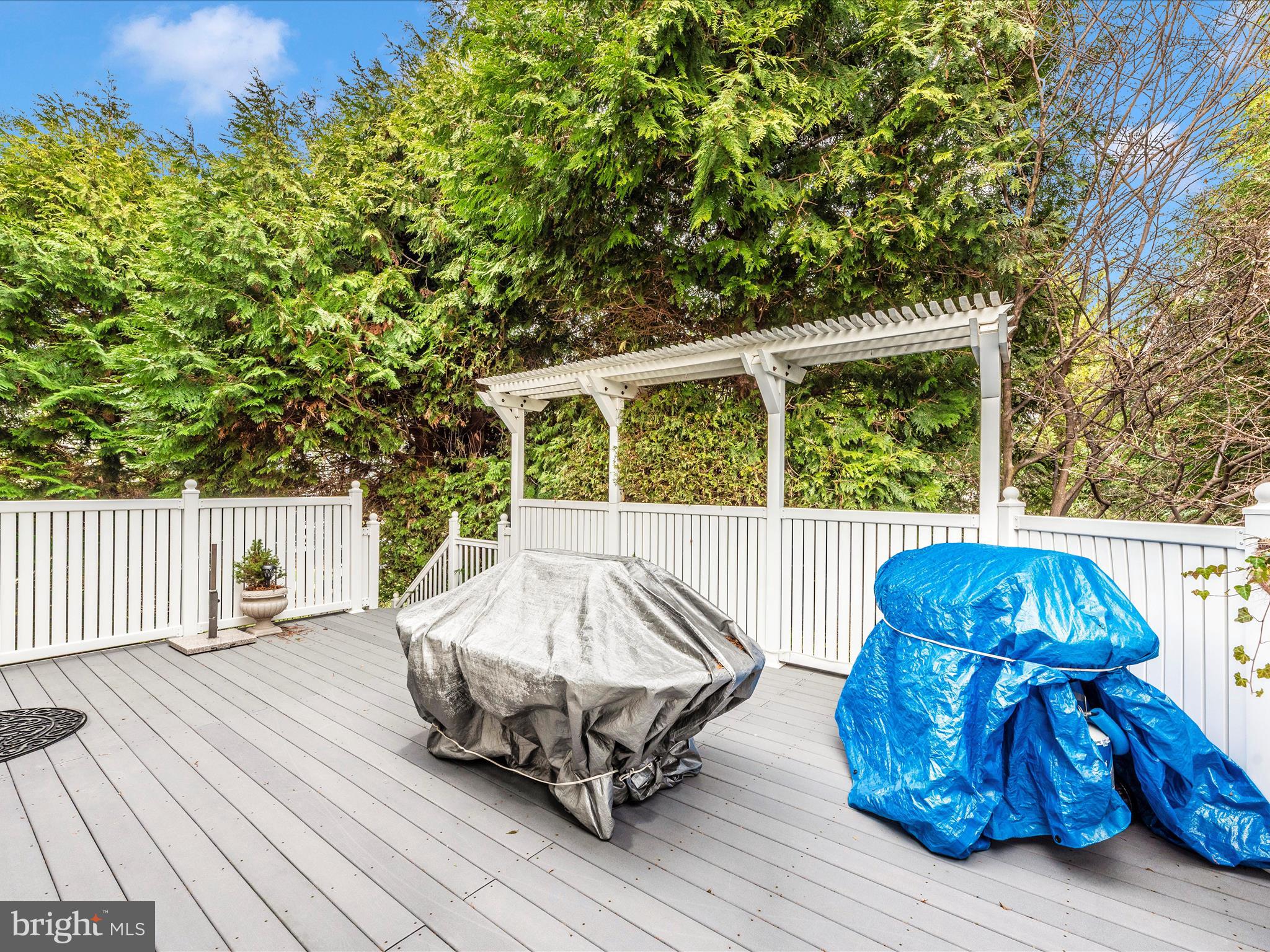 SUMMIT RIDGE - Residential