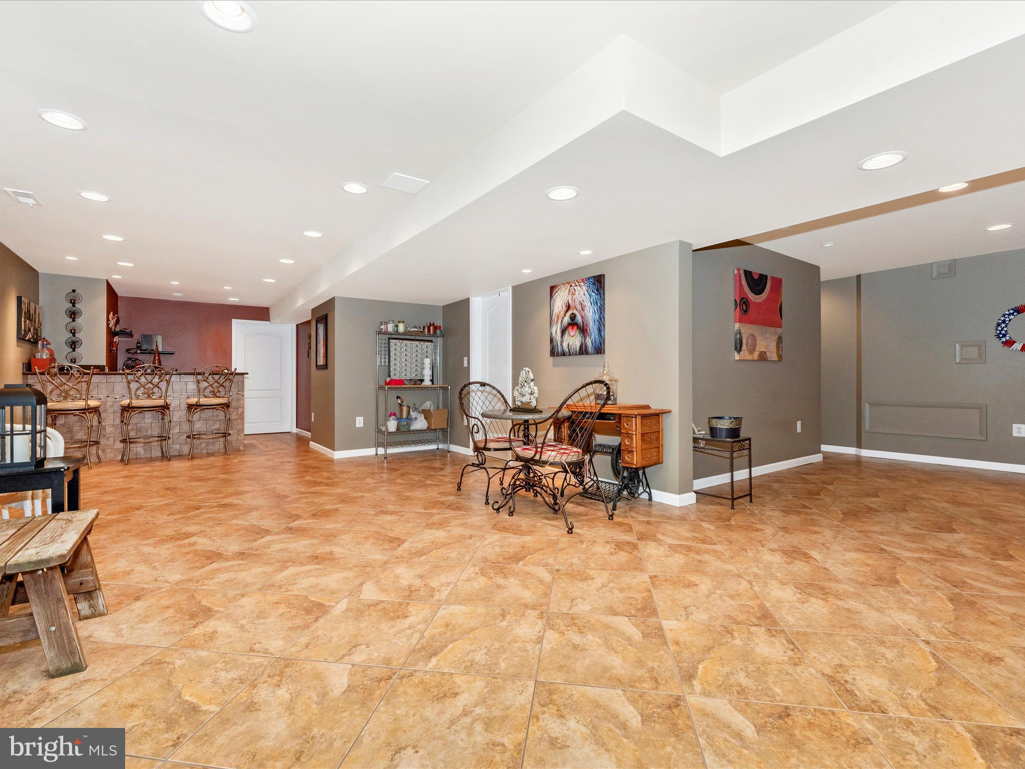 SUMMIT RIDGE - Residential