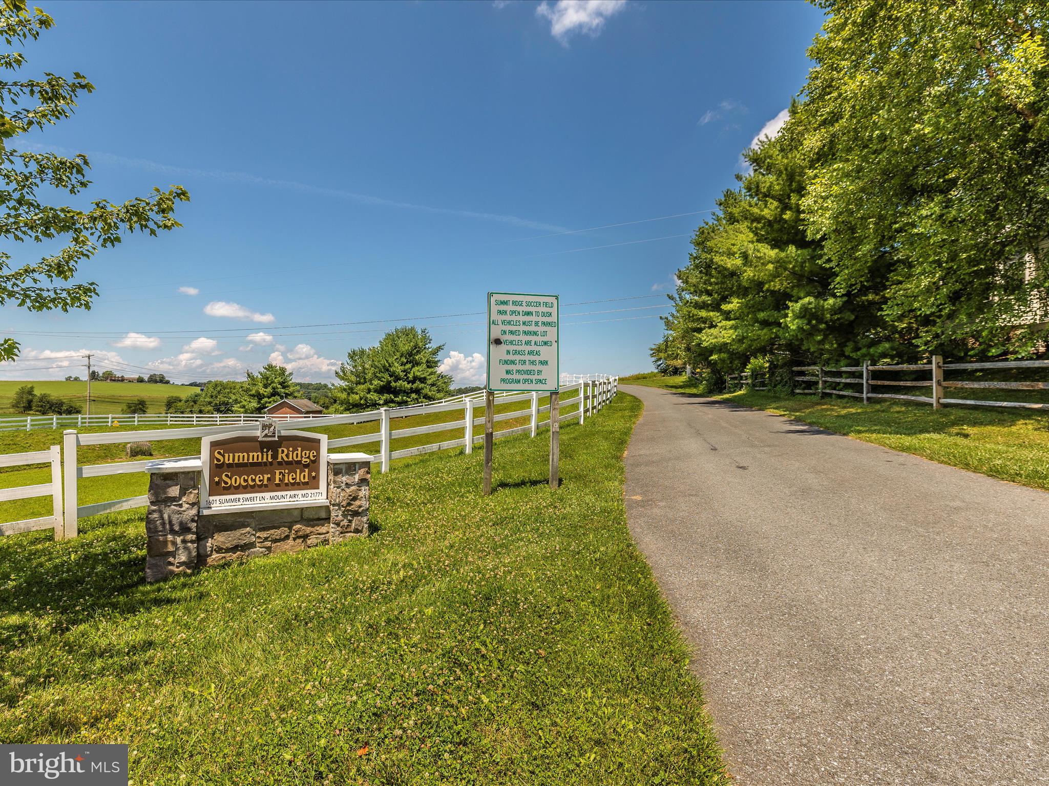 SUMMIT RIDGE - Residential