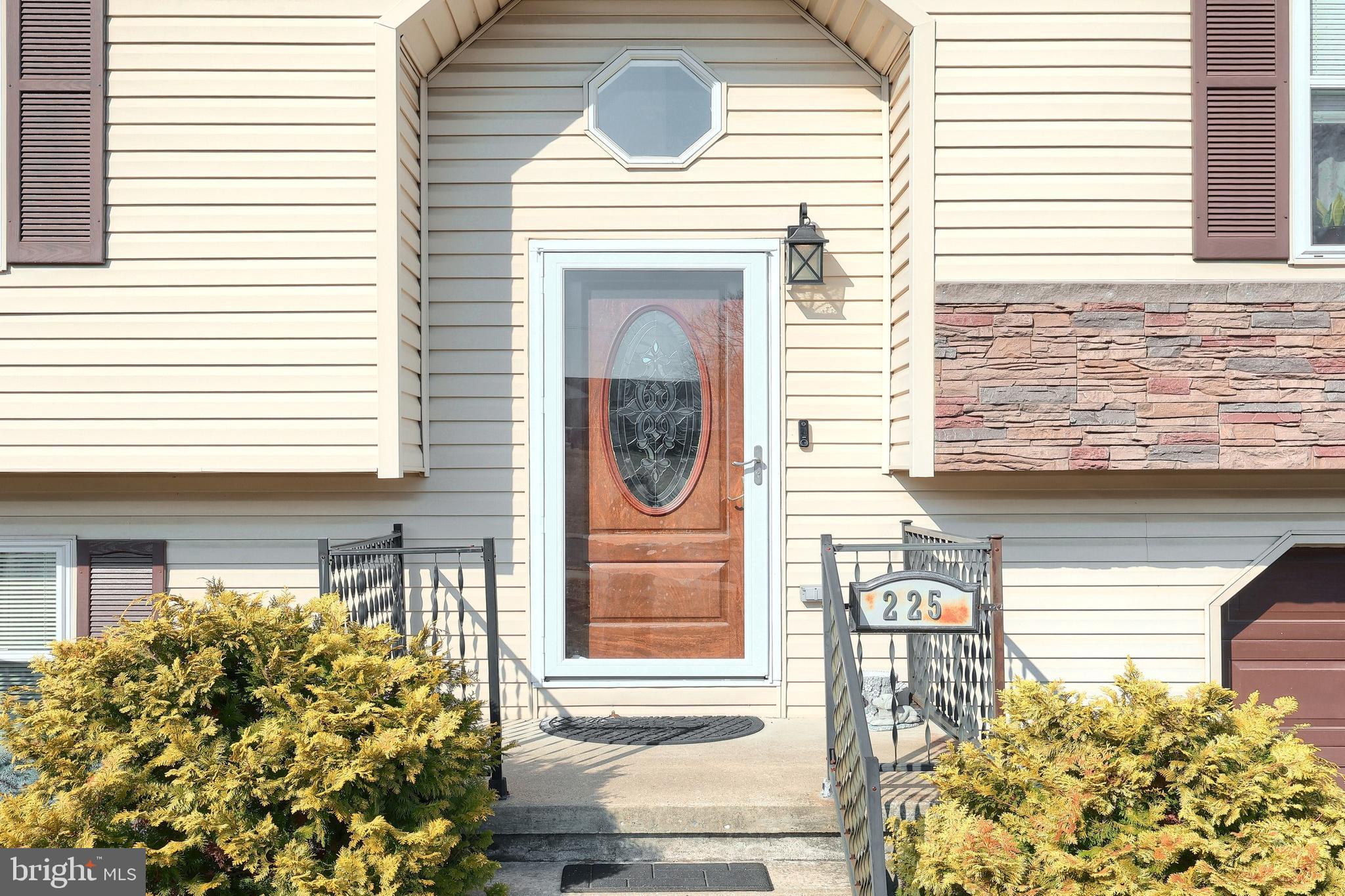 MANCHESTER - Residential