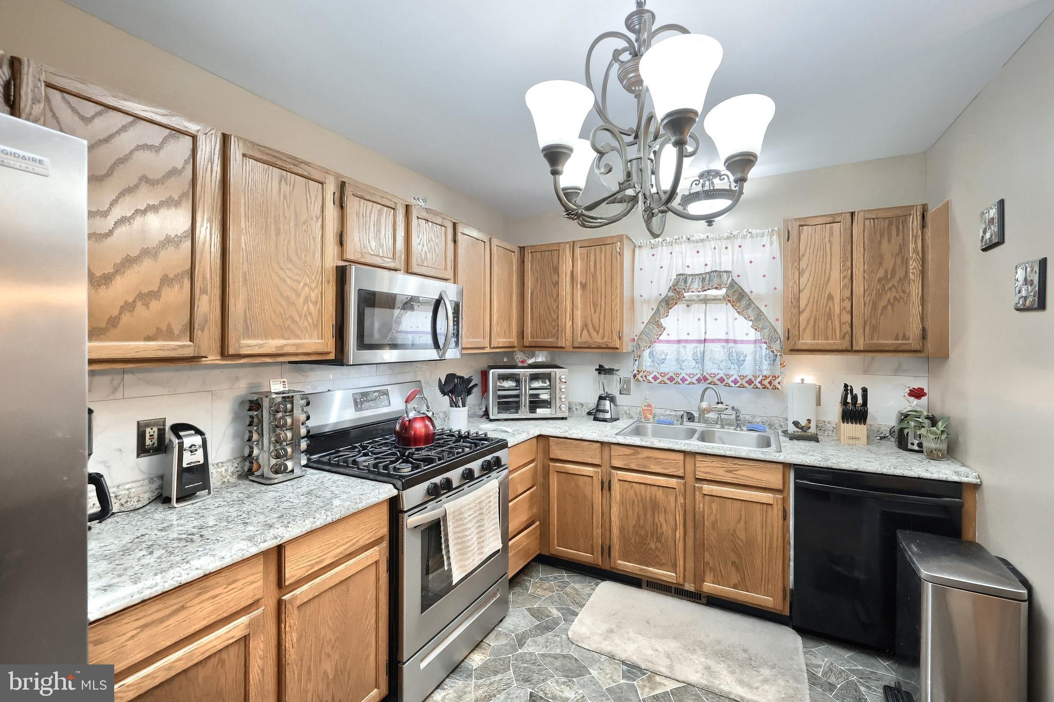 MANCHESTER - Residential