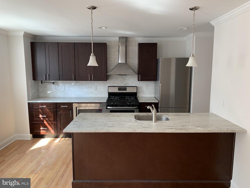RITTENHOUSE SQUARE - Residential Lease