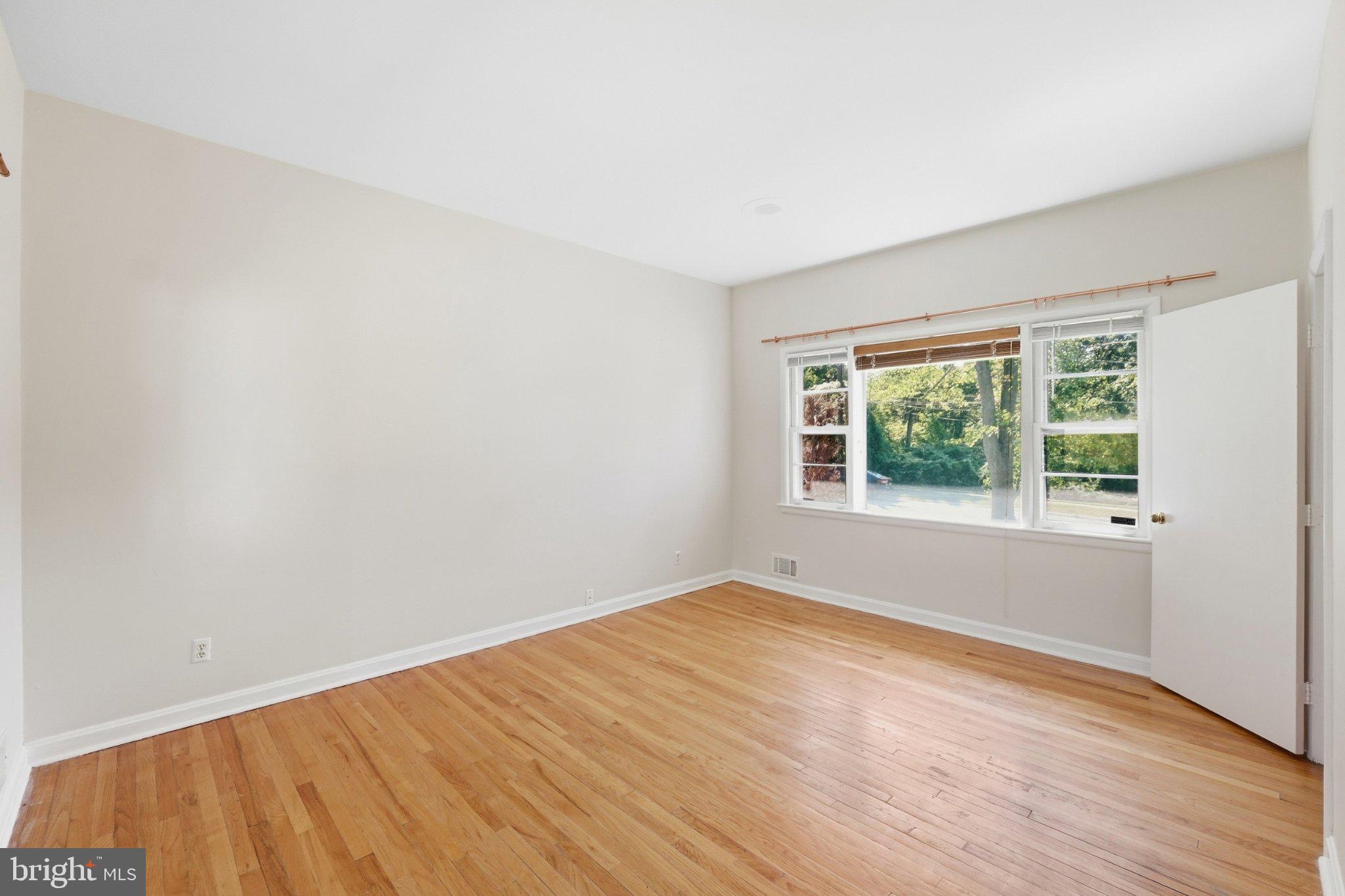 11317 COLLEGE VIEW DRIVE