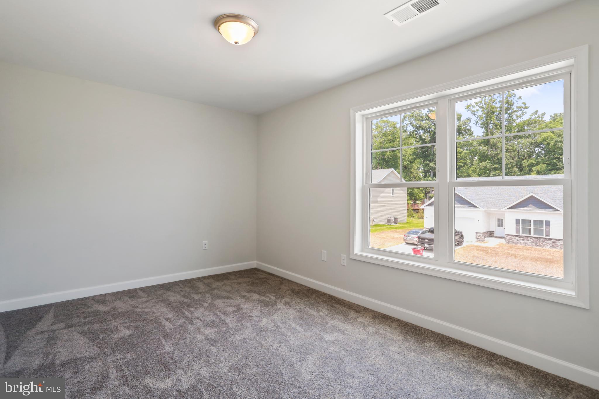 MIDDLE CREEK VISTAS - Residential