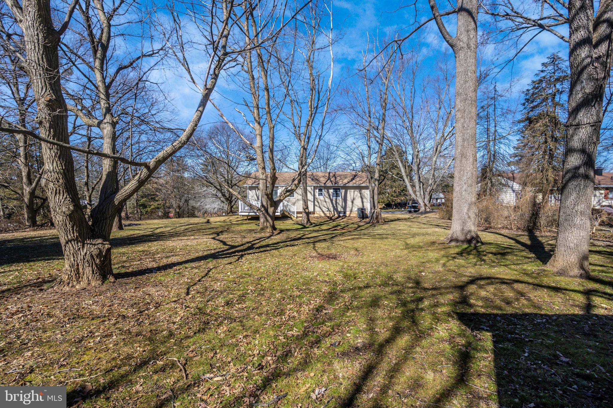 EMERALD VALLEY - Residential