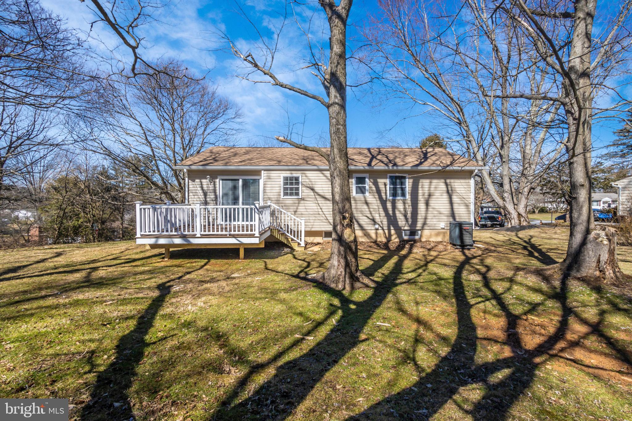 EMERALD VALLEY - Residential