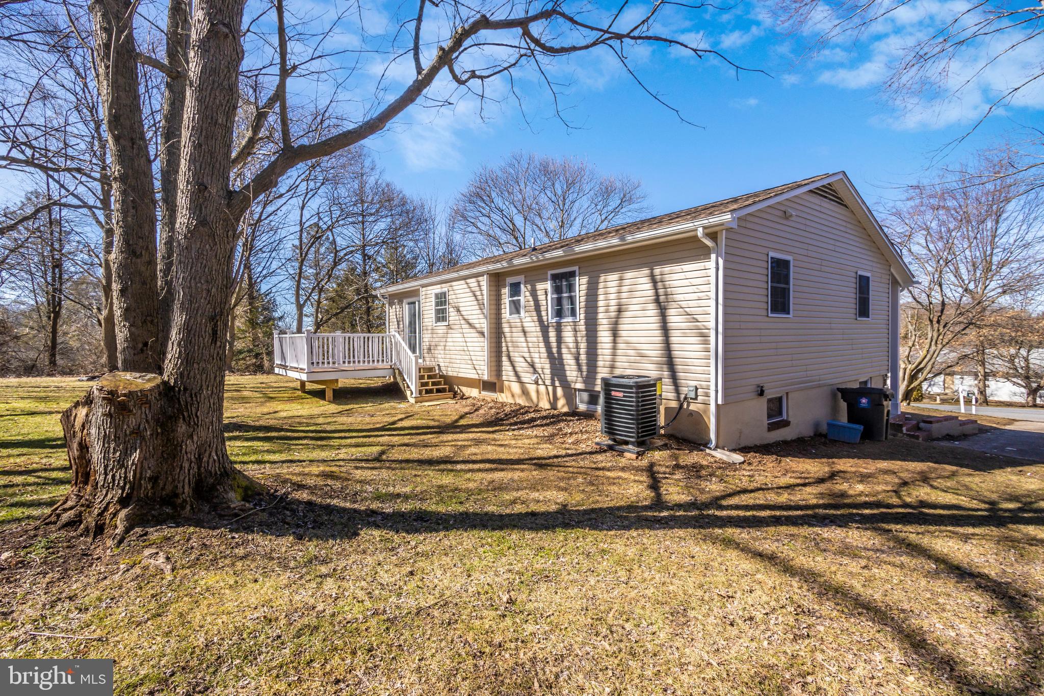 EMERALD VALLEY - Residential