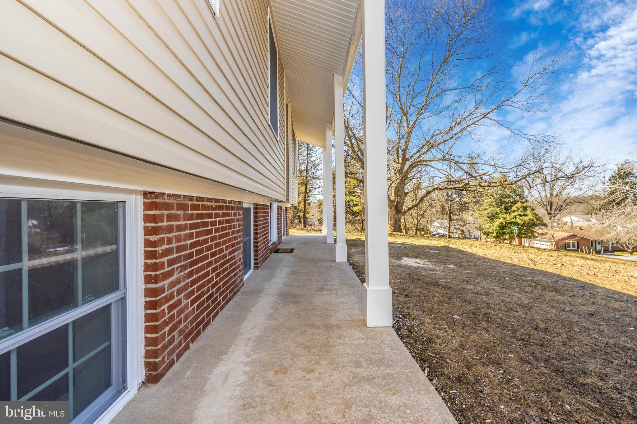 EMERALD VALLEY - Residential