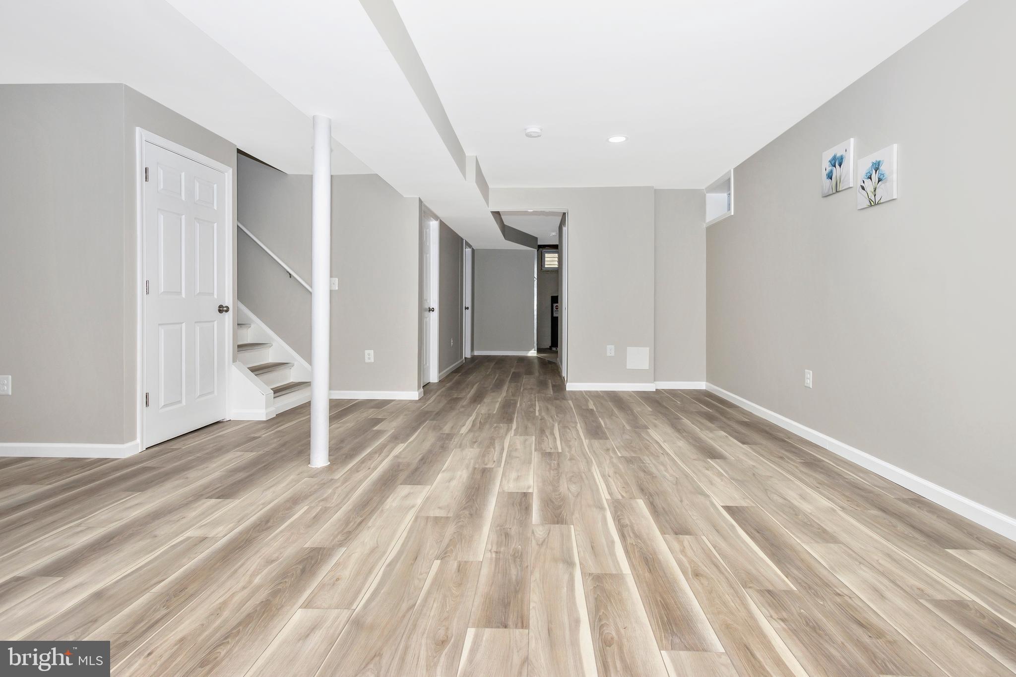 EMERALD VALLEY - Residential