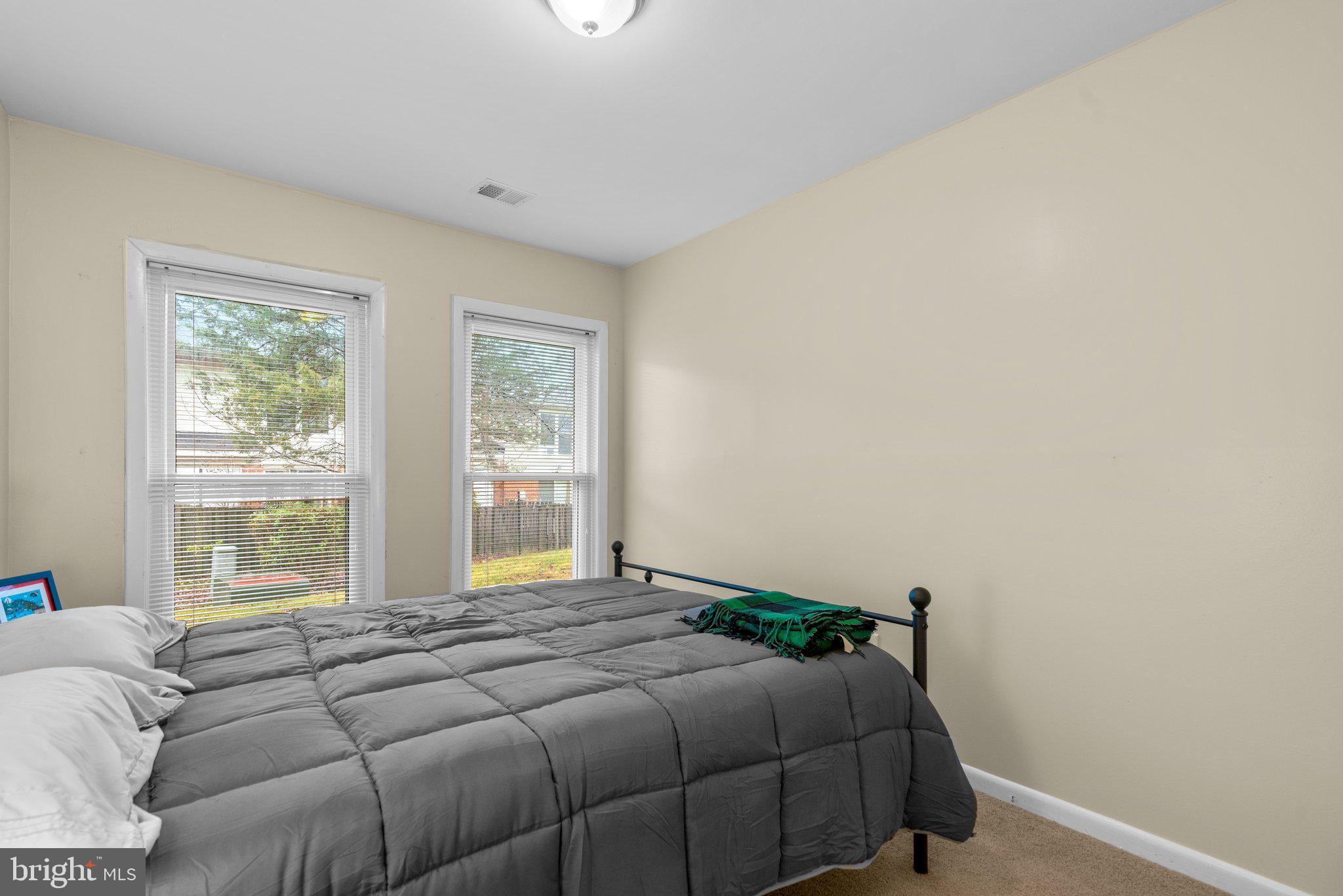 APPLEWALK - Residential