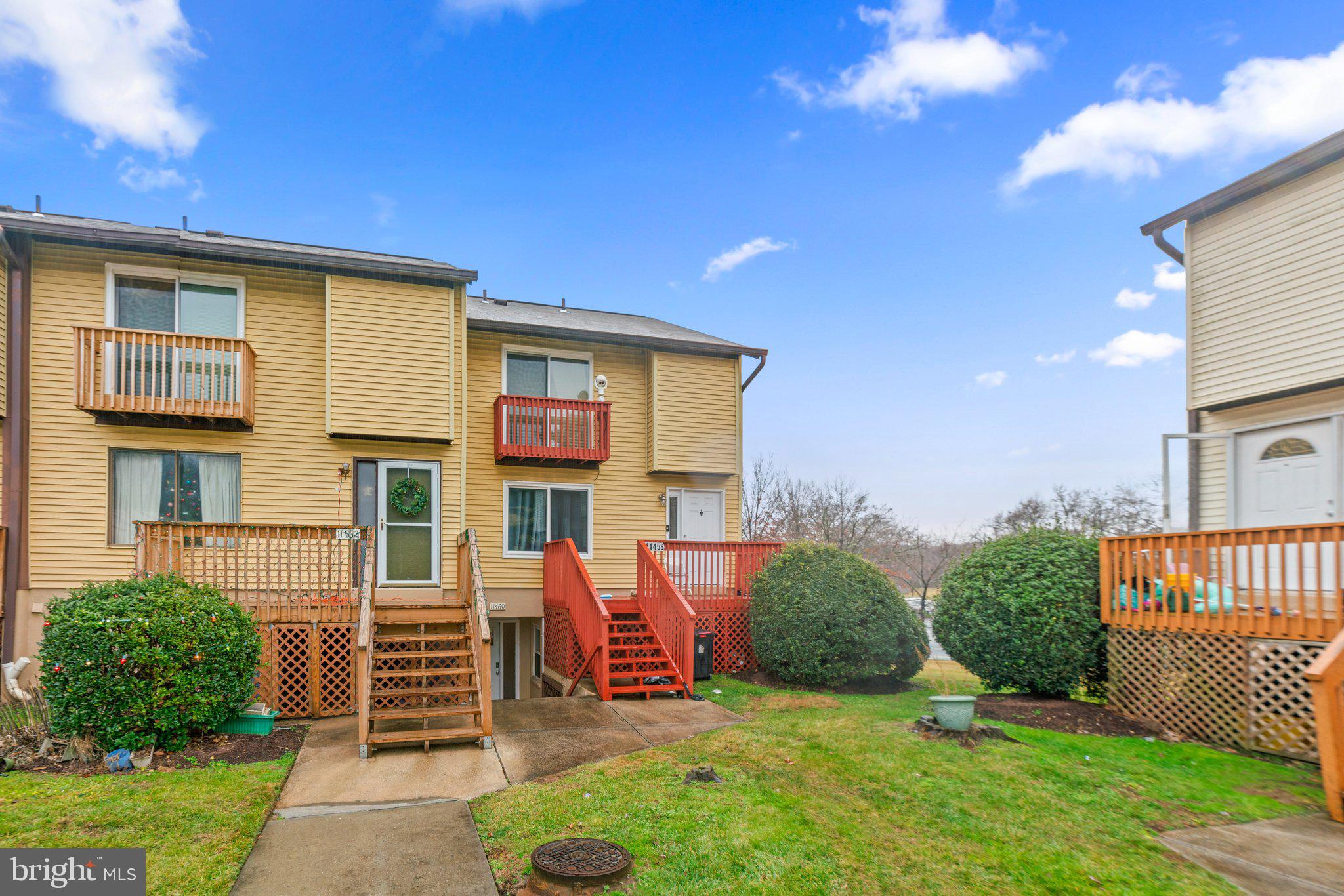 APPLEWALK - Residential