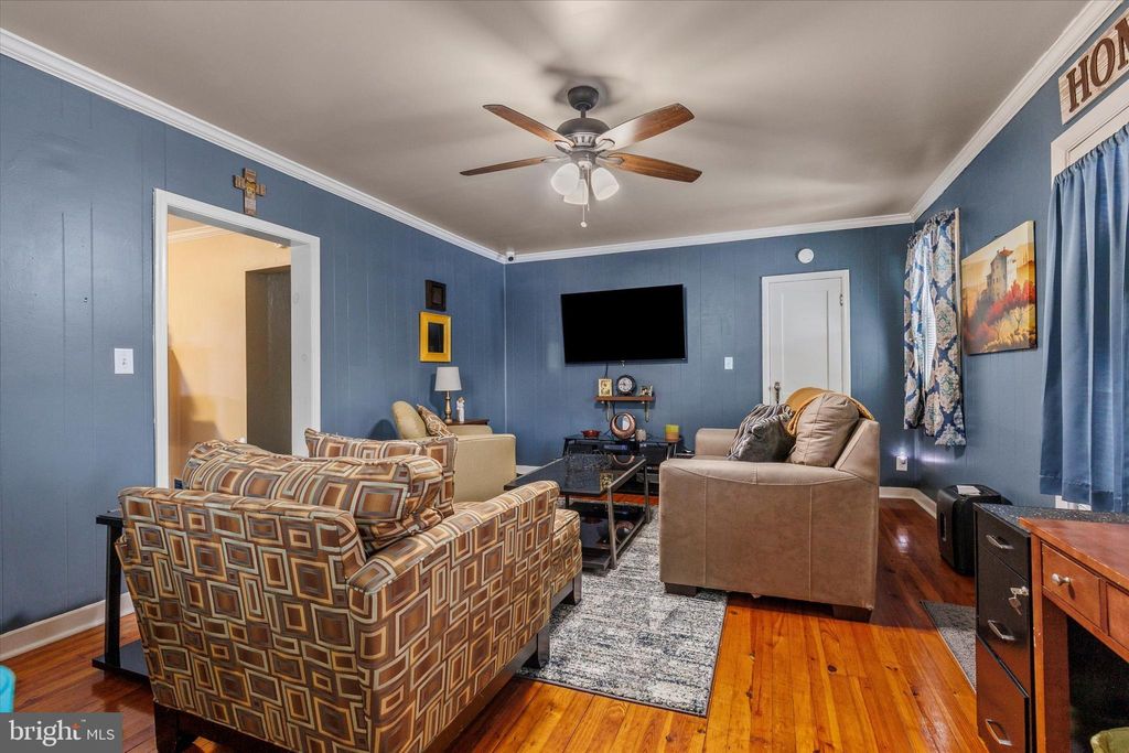 Photo of 901 High Street, HARRISBURG, PA 17113 (MLS # PADA2052432)