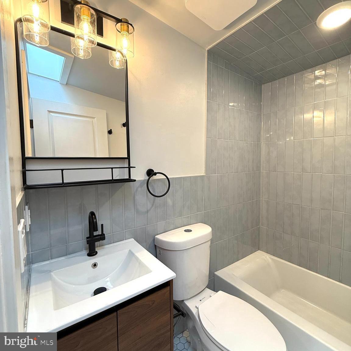 PHILADELPHIA (SOUTH) - Residential