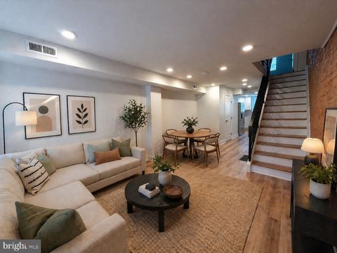 609 MOUNTAIN STREET PHILADELPHIA PA 19148