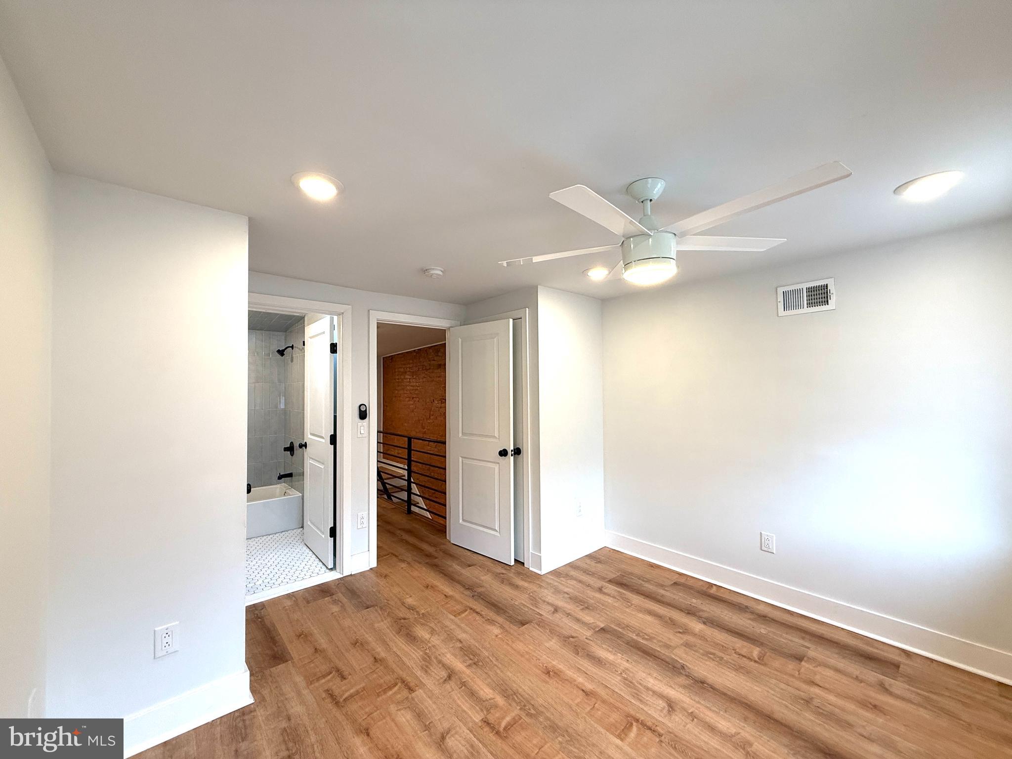 PHILADELPHIA (SOUTH) - Residential