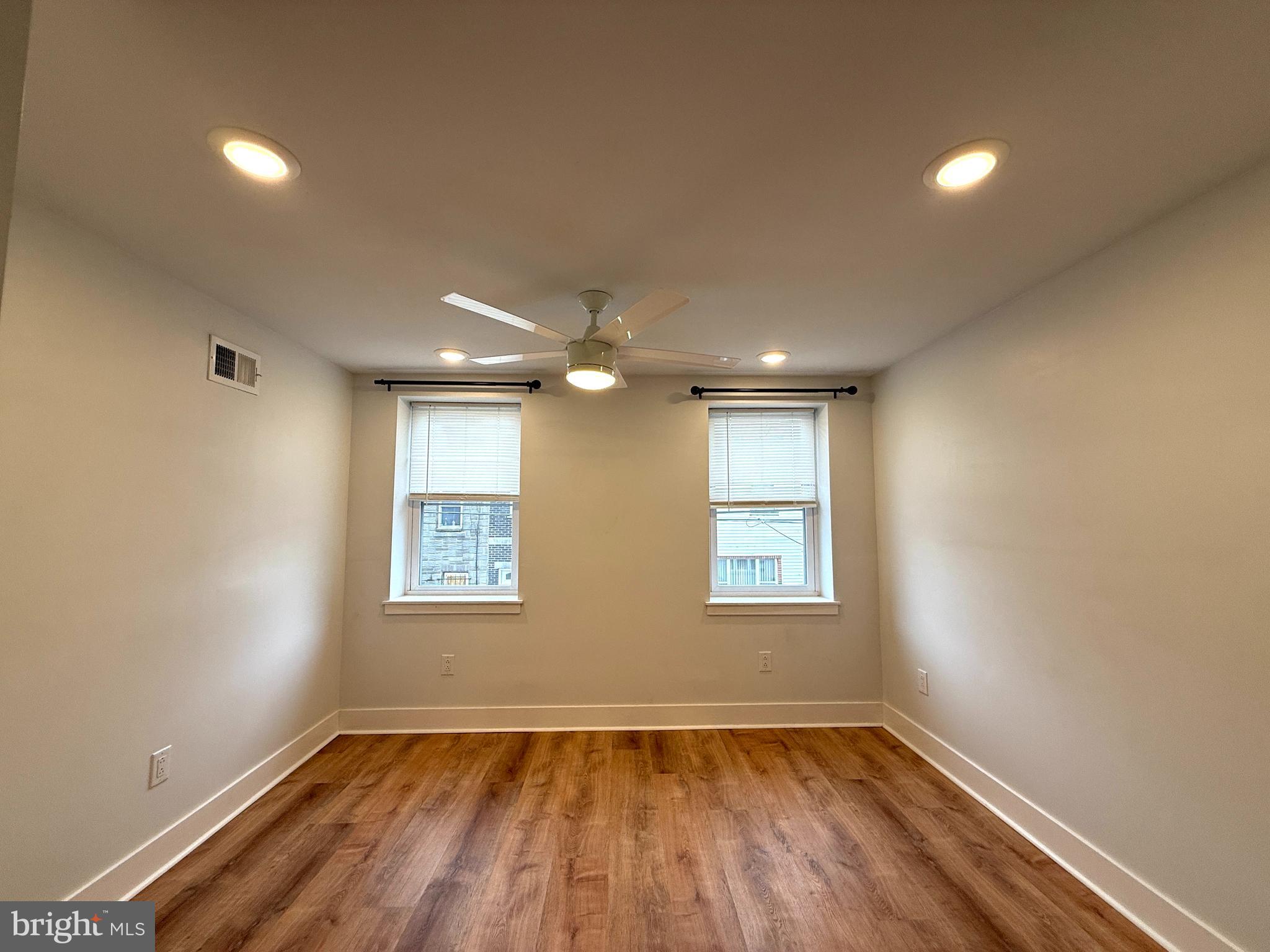 PHILADELPHIA (SOUTH) - Residential