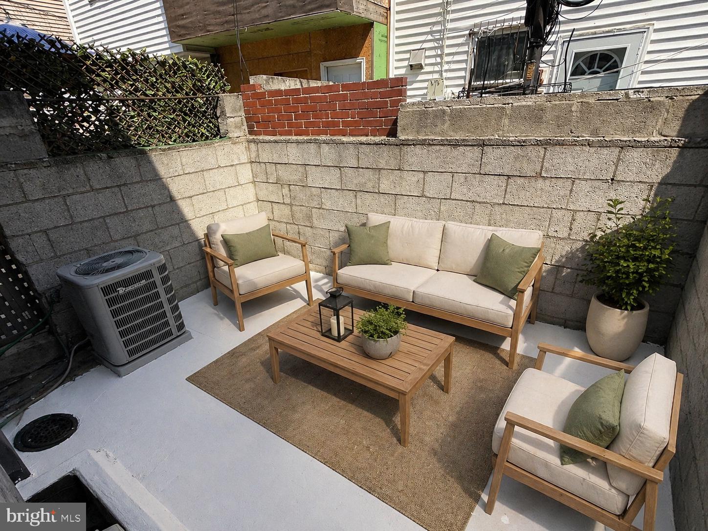 PHILADELPHIA (SOUTH) - Residential