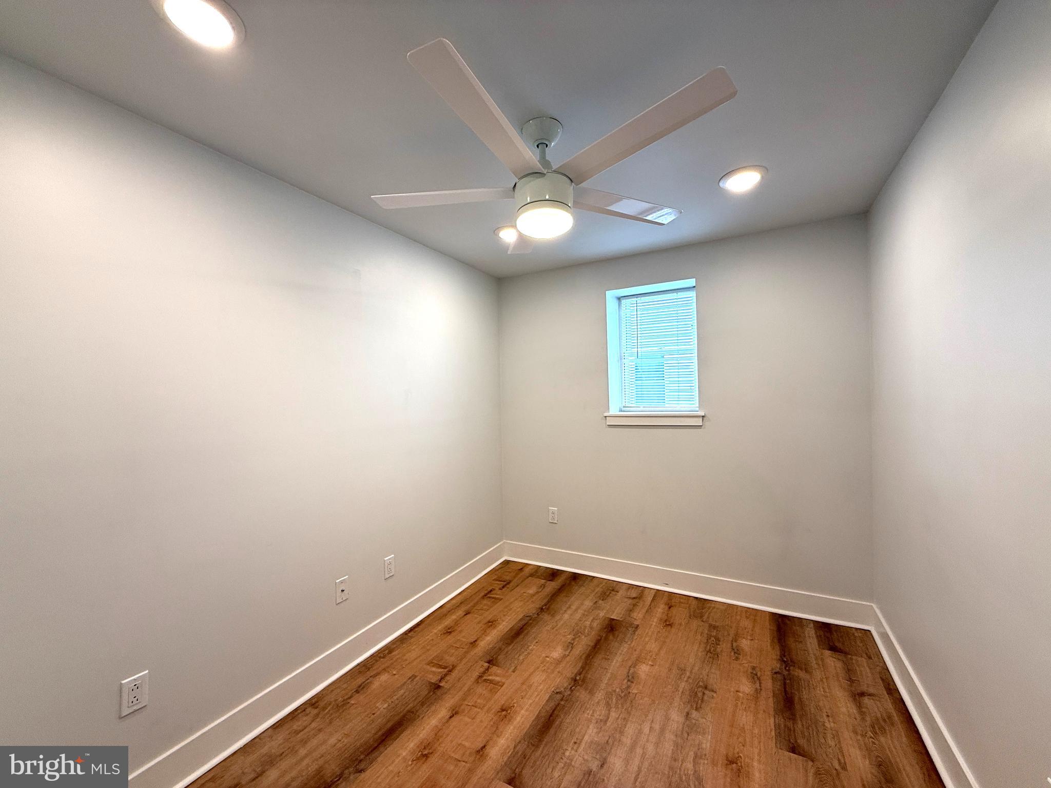 PHILADELPHIA (SOUTH) - Residential