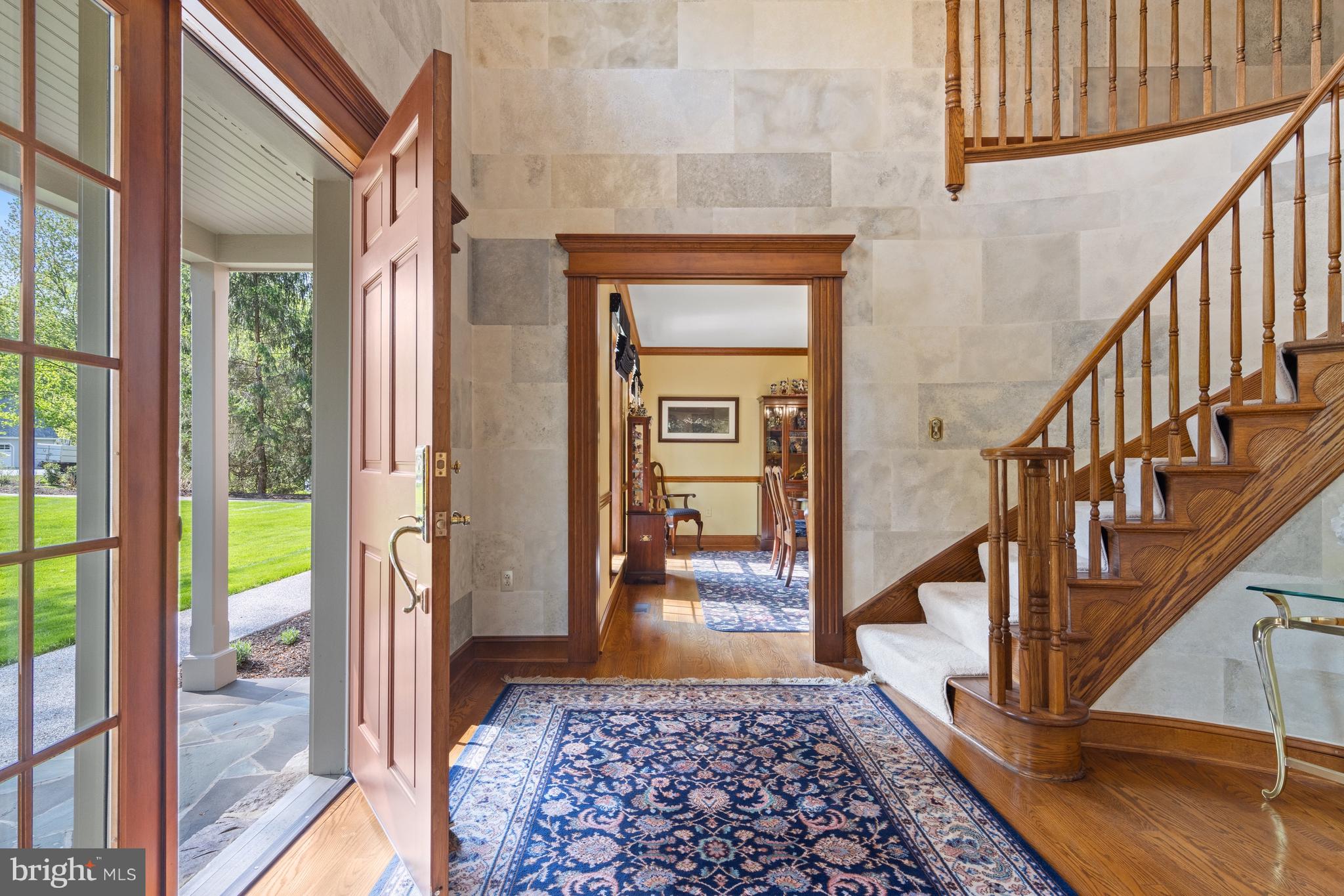 1653 WATERGLEN DRIVE