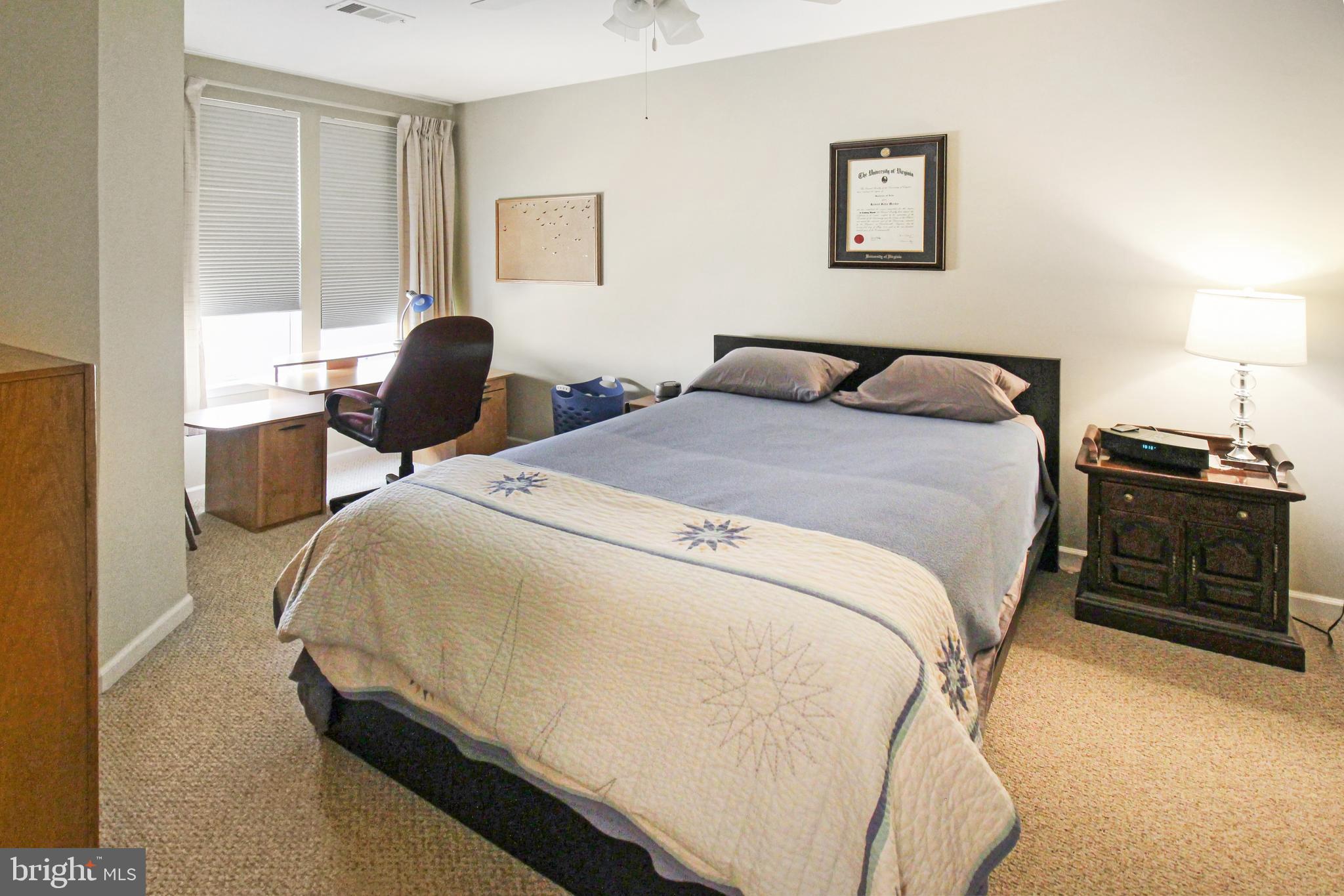 SAVOY AT RESTON TOWN CENTER - Residential