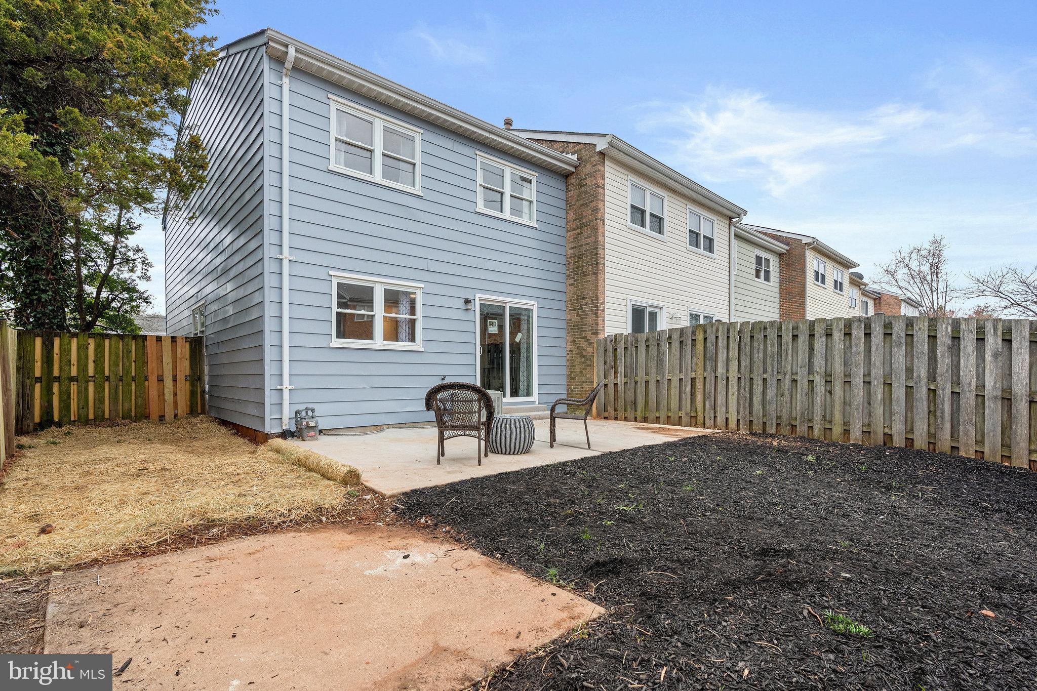 POINT OF WOODS - Residential